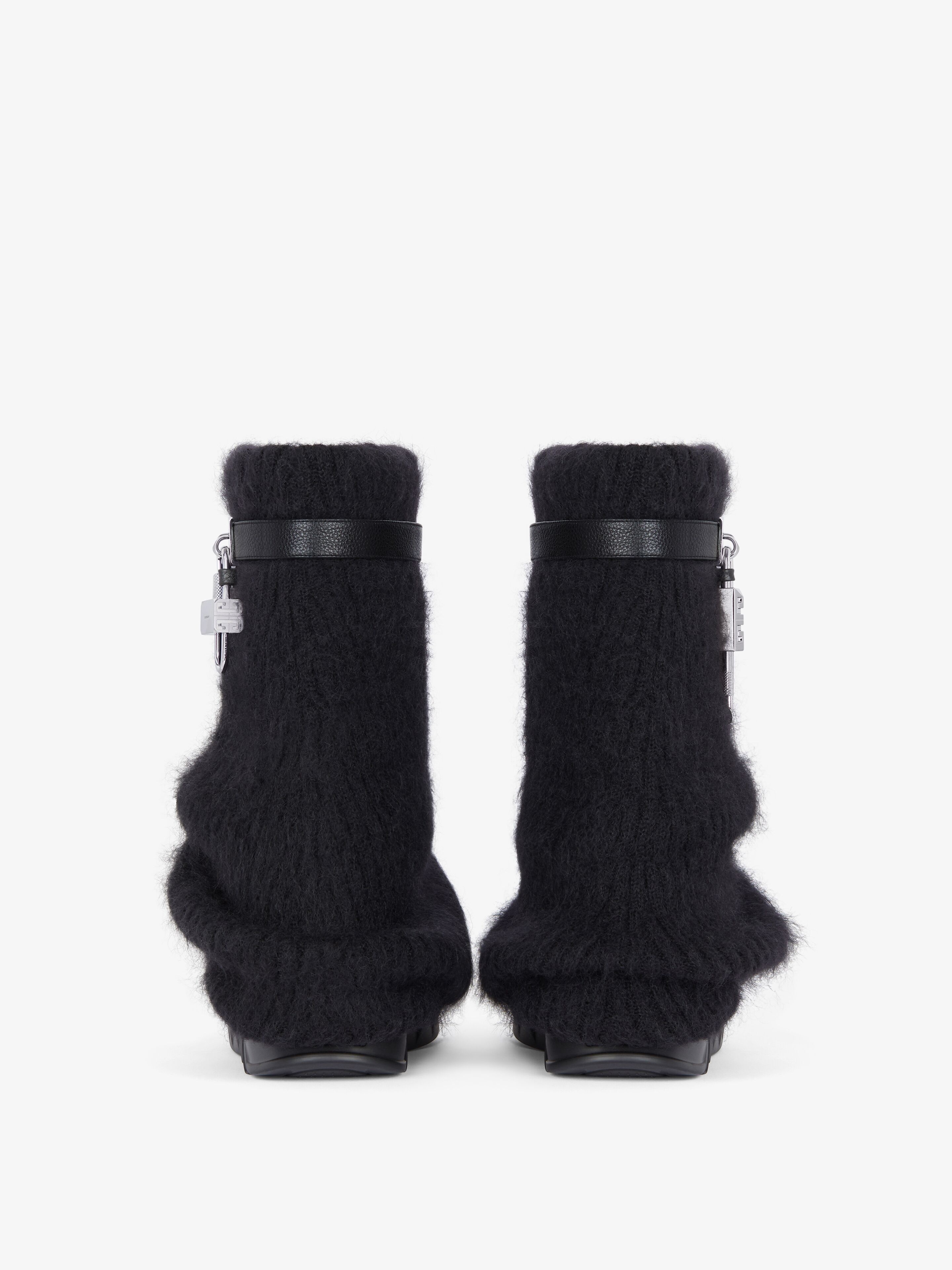 SHARK LOCK BIKER ANKLE BOOTS IN WOOL - 6