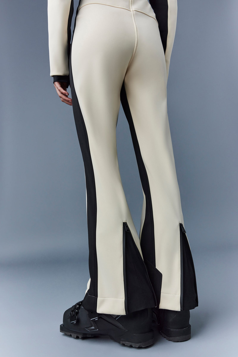 ELLE-Z Techno fleece ski suit with removable hood and fur trim 5