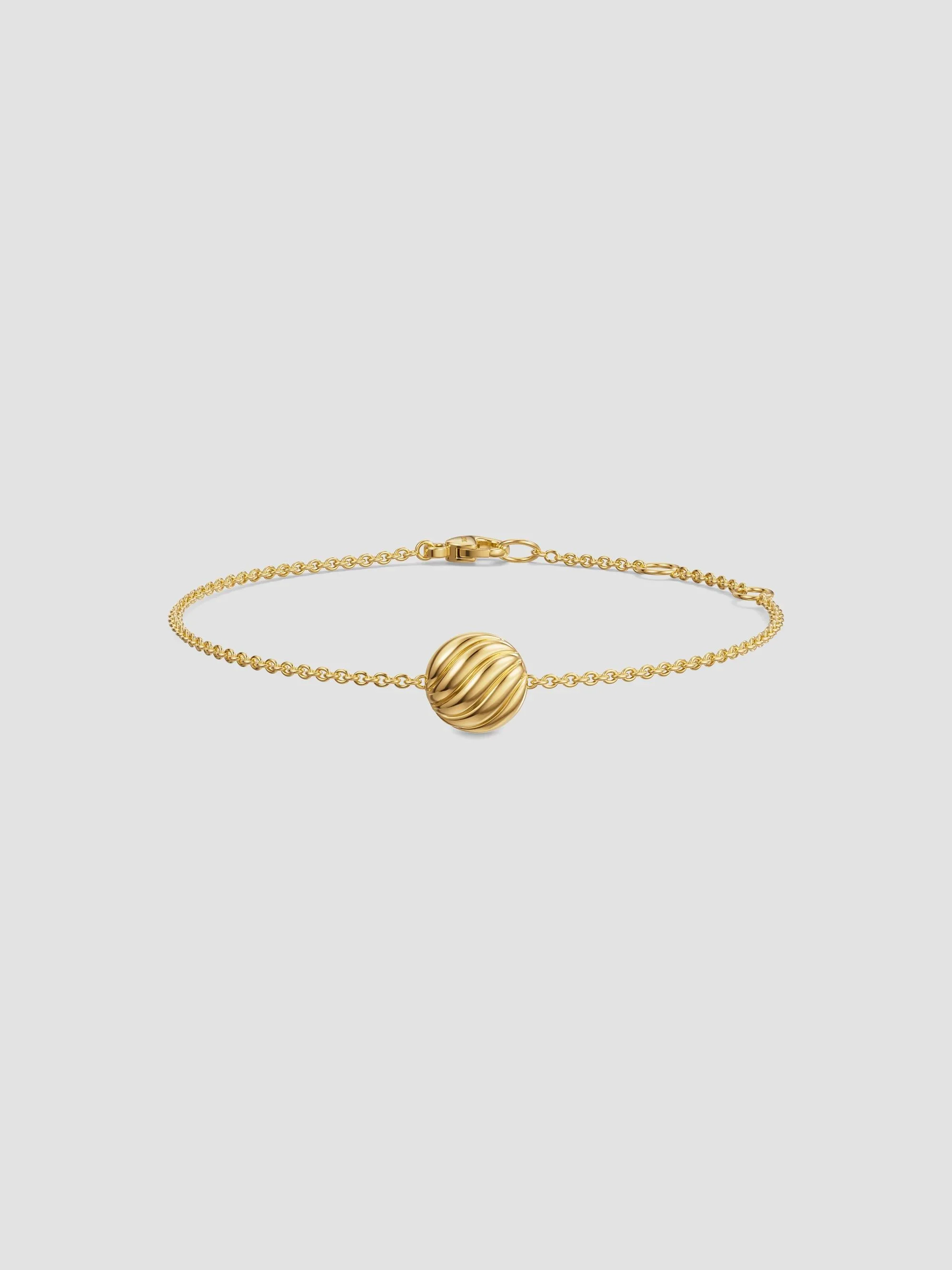 Women's Sculpted Cable Center Station Chain Bracelet in 18K Yellow Gold, 10MM - Gold - 1