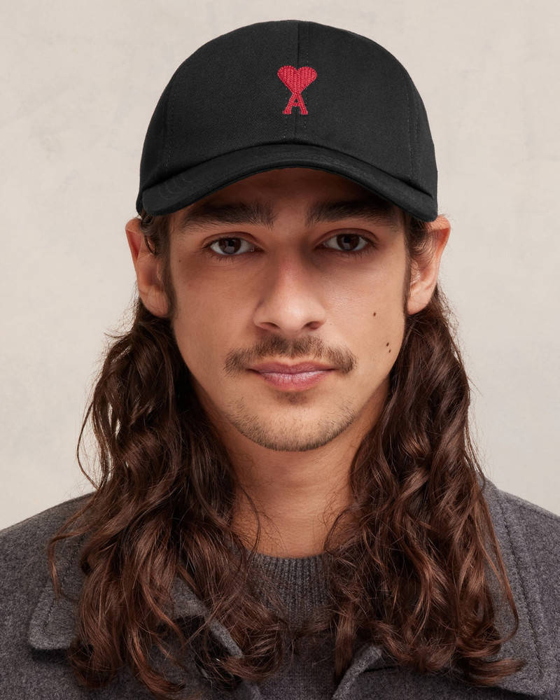 AMI Paris RED AMI DE COEUR EMBROIDERY CAP outlook