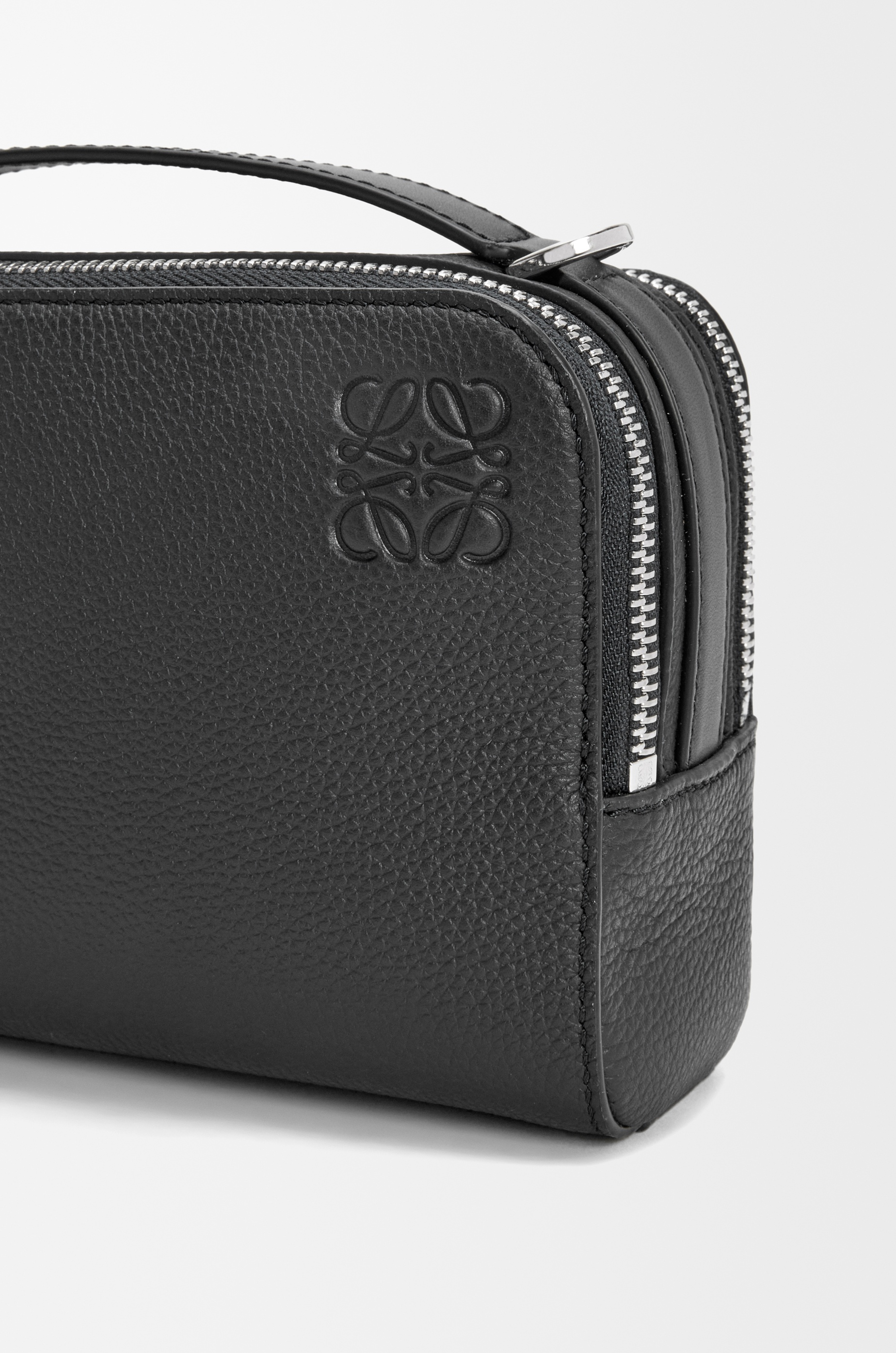 Mini Camera Crossbody bag in soft grained calfskin - 6