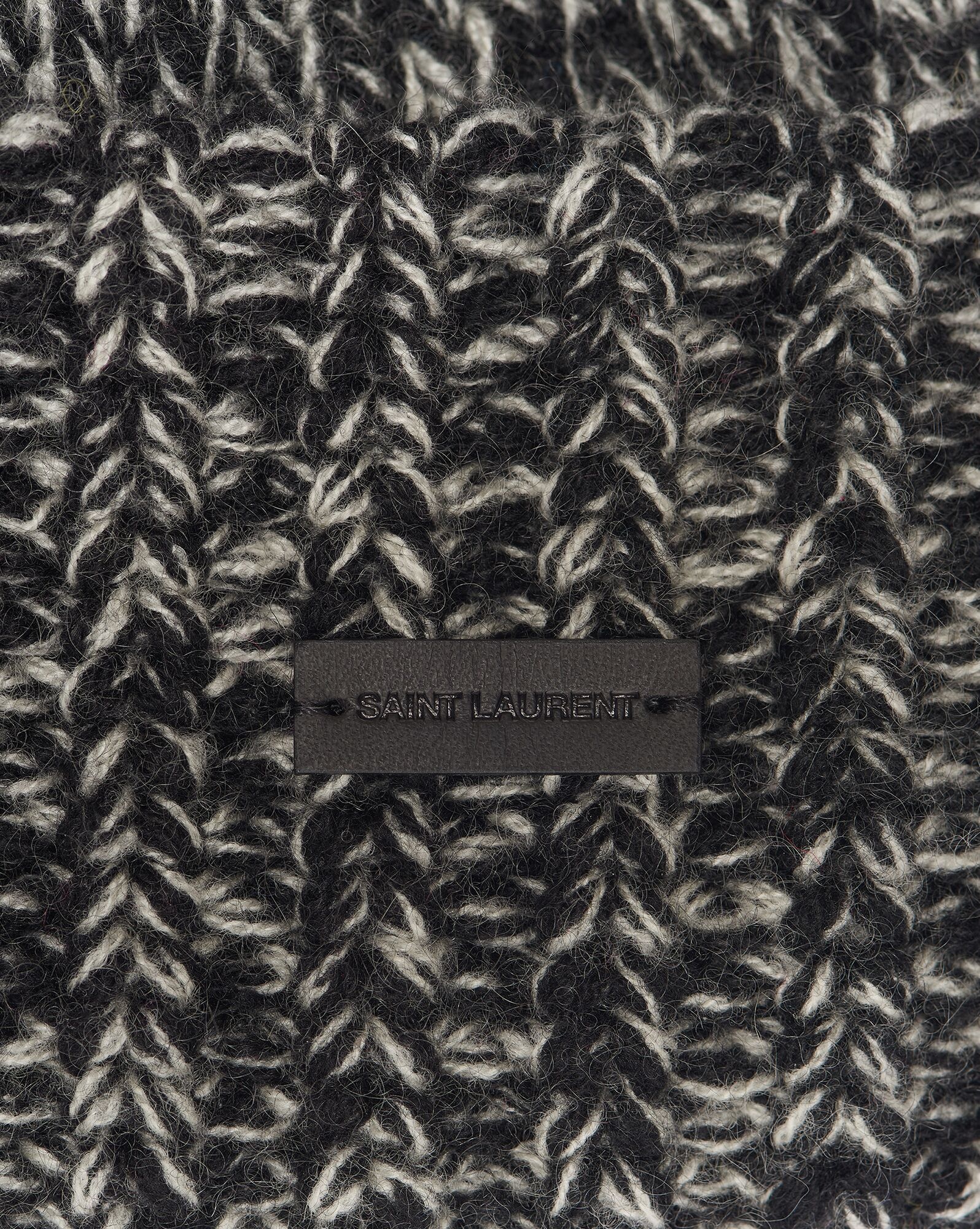 knitted cuff beanie in cashmere - 2