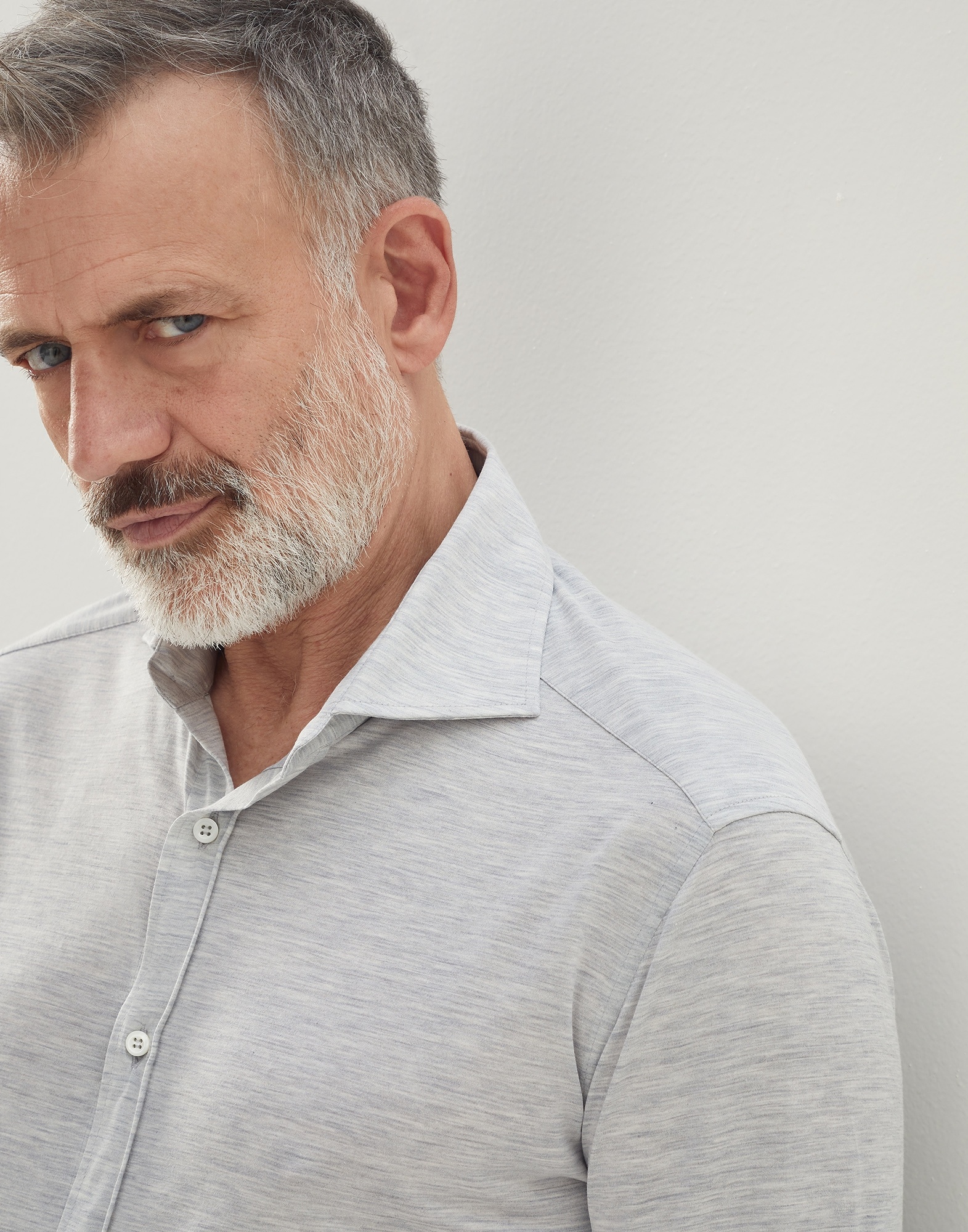 Silk and cotton lightweight jersey slim fit spread collar shirt - 3