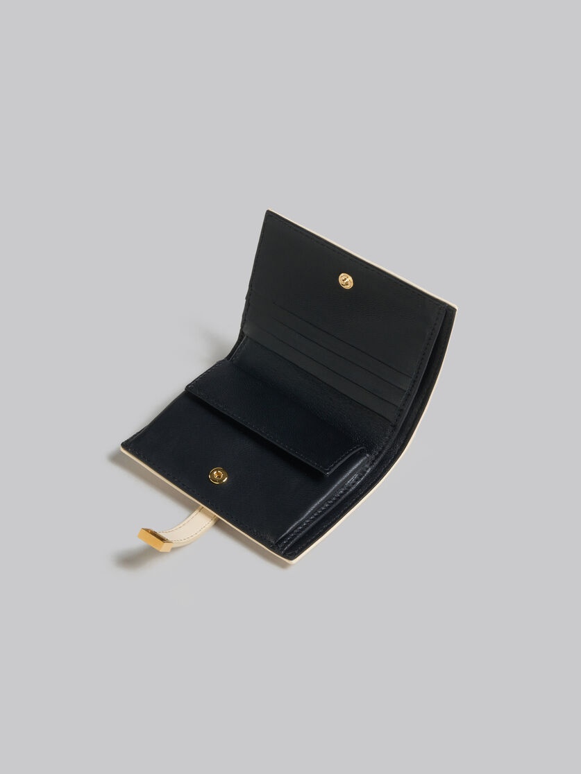 IVORY WHITE LEATHER BIFOLD PRISMA WALLET - 4