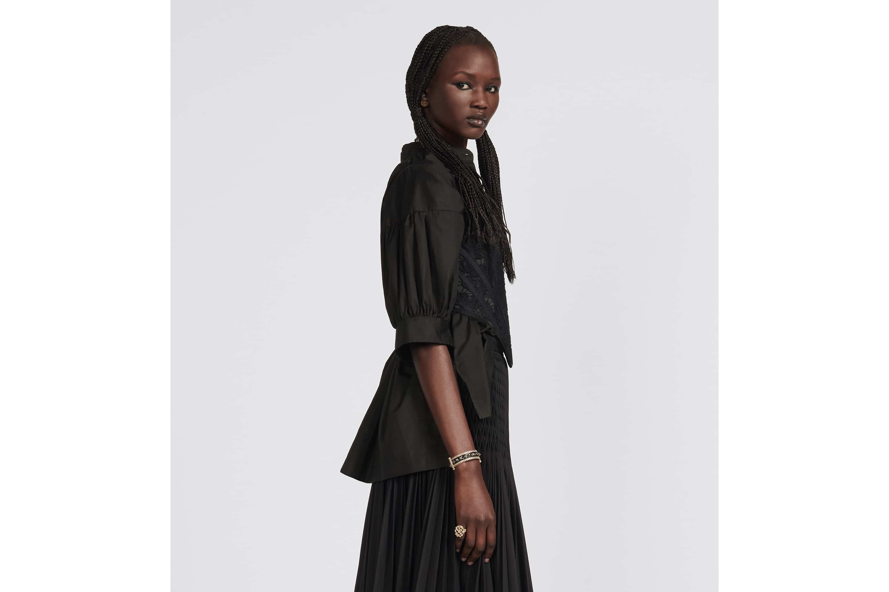 Three-Quarter Sleeve Pleated Blouse - 5