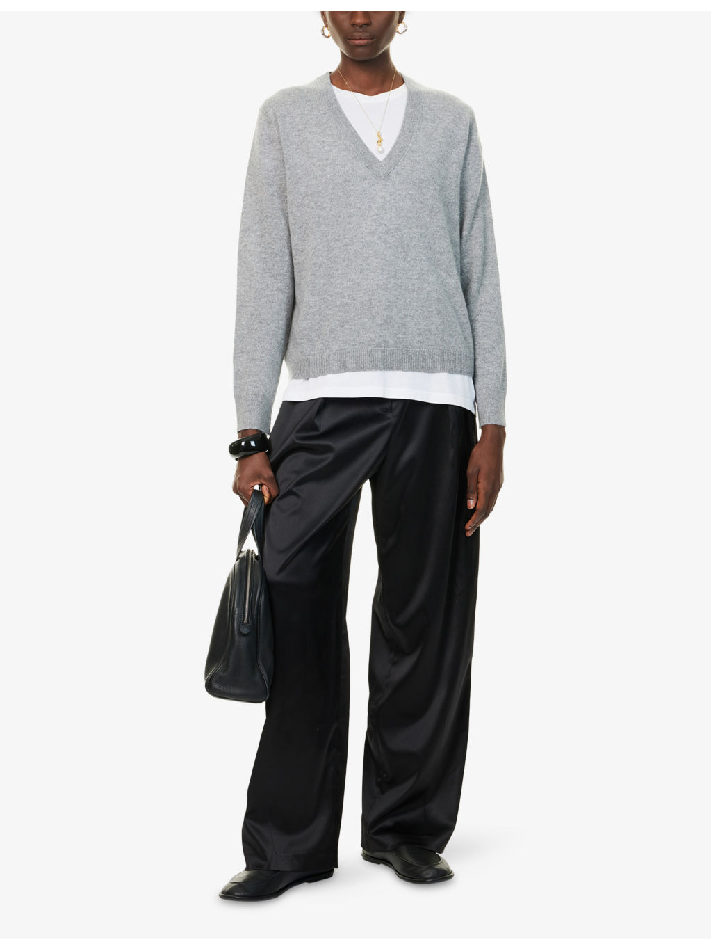 Flynn V-Neck Cashmere Jumper - 2