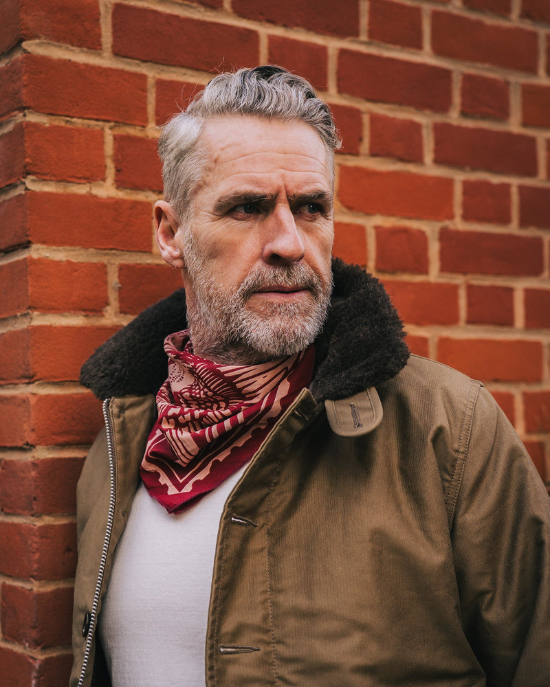 Iron Heart FELIX GREEN ORGANIC COTTON "HERA AND JUNO I" BANDANA - RED outlook