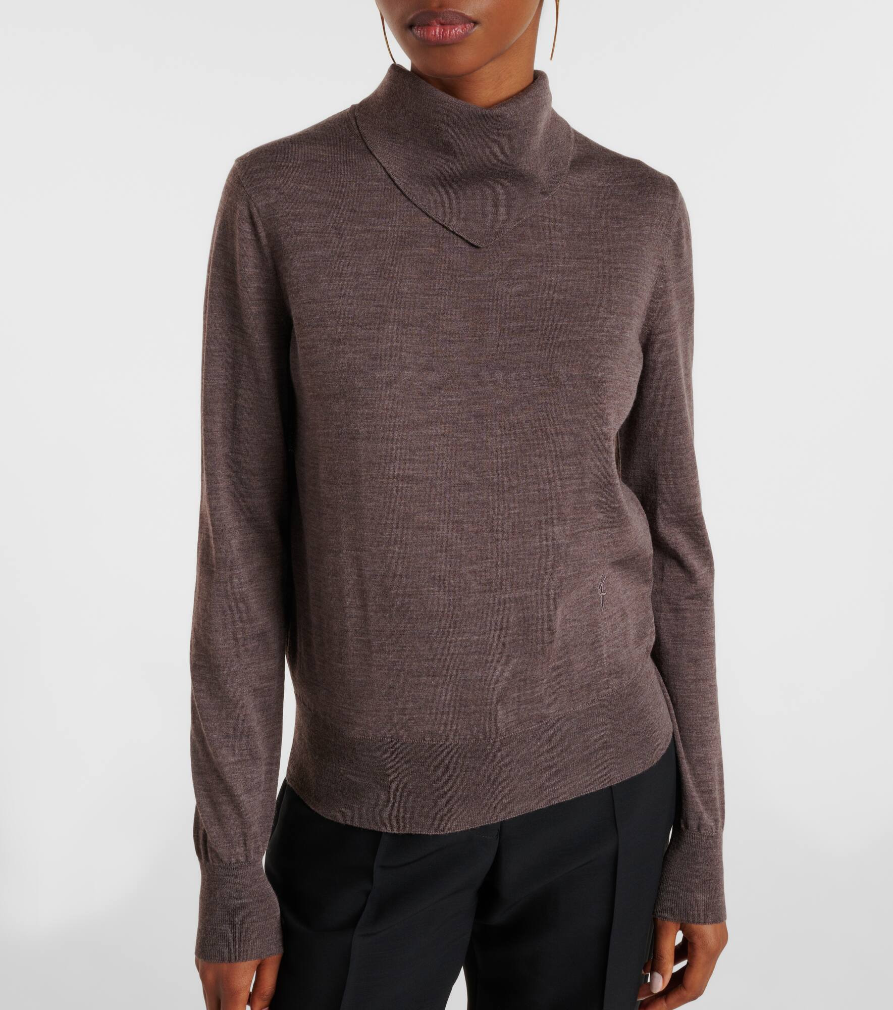 Wool turtleneck sweater - 7