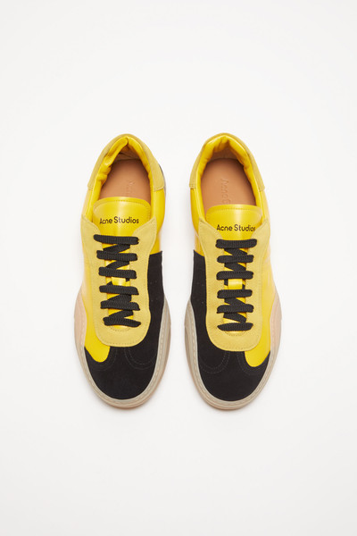 Acne Studios Lace-up sneakers - Yellow/black outlook