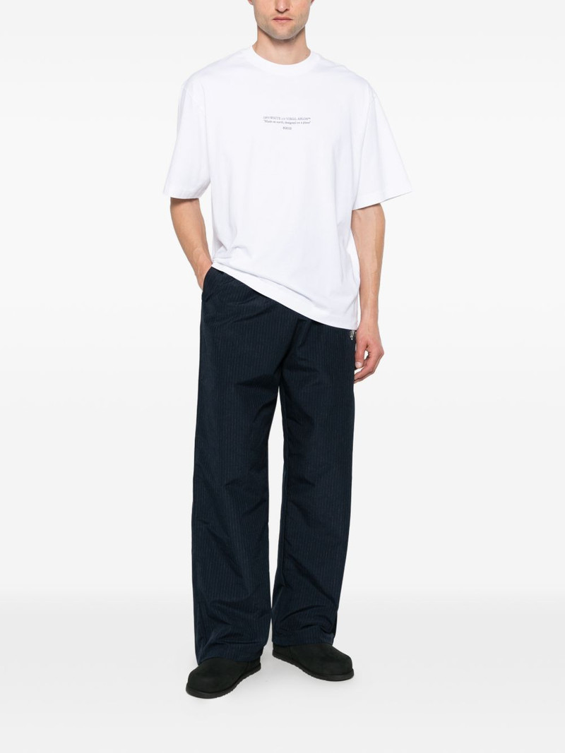 Off-White logo-print T-shirt outlook