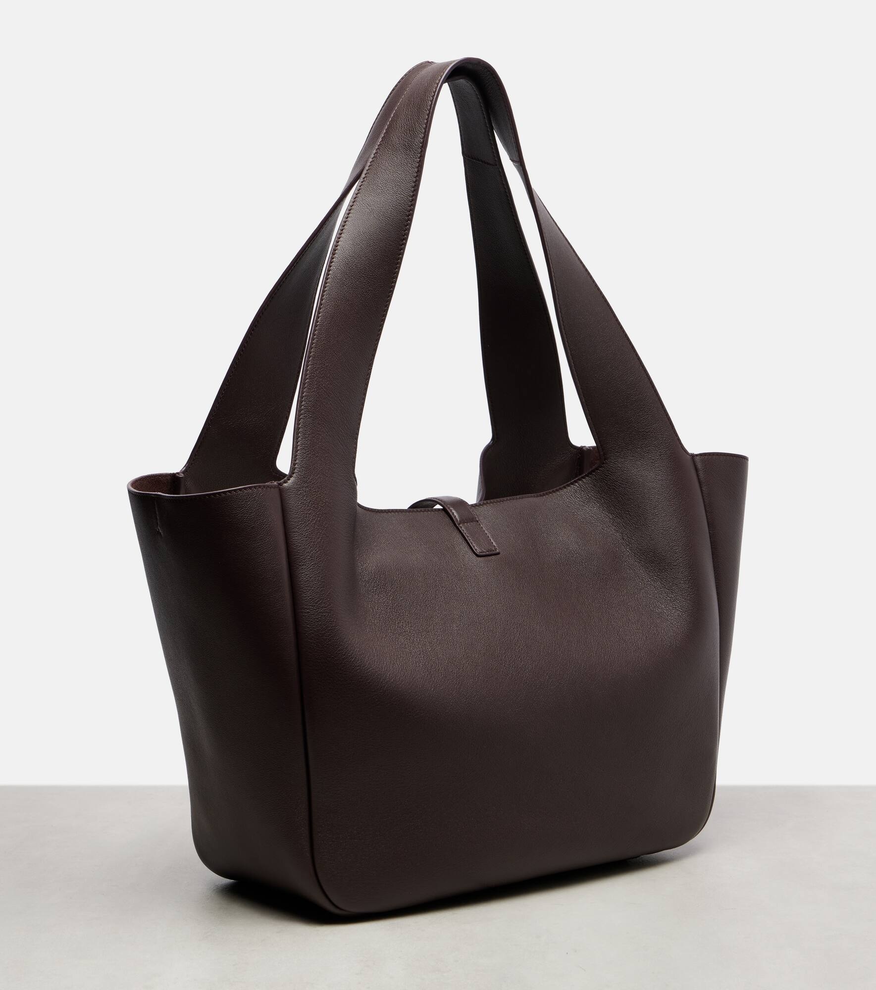 Le 5 À 7 Bea leather tote bag - 4