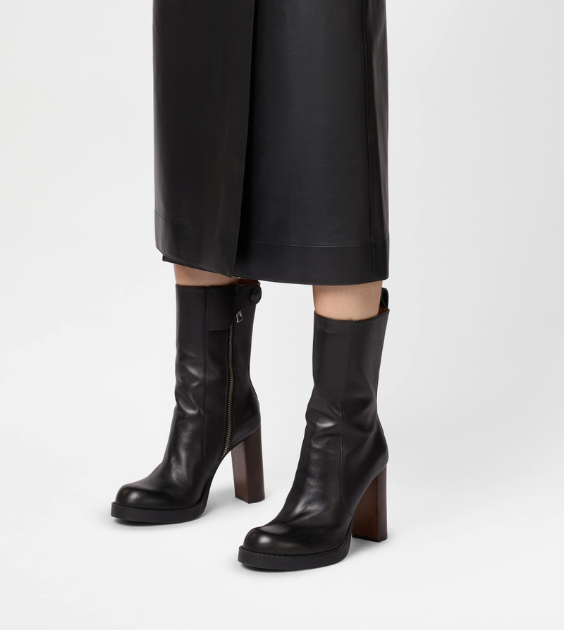 ANKLE BOOTS IN LEATHER - BLACK 8