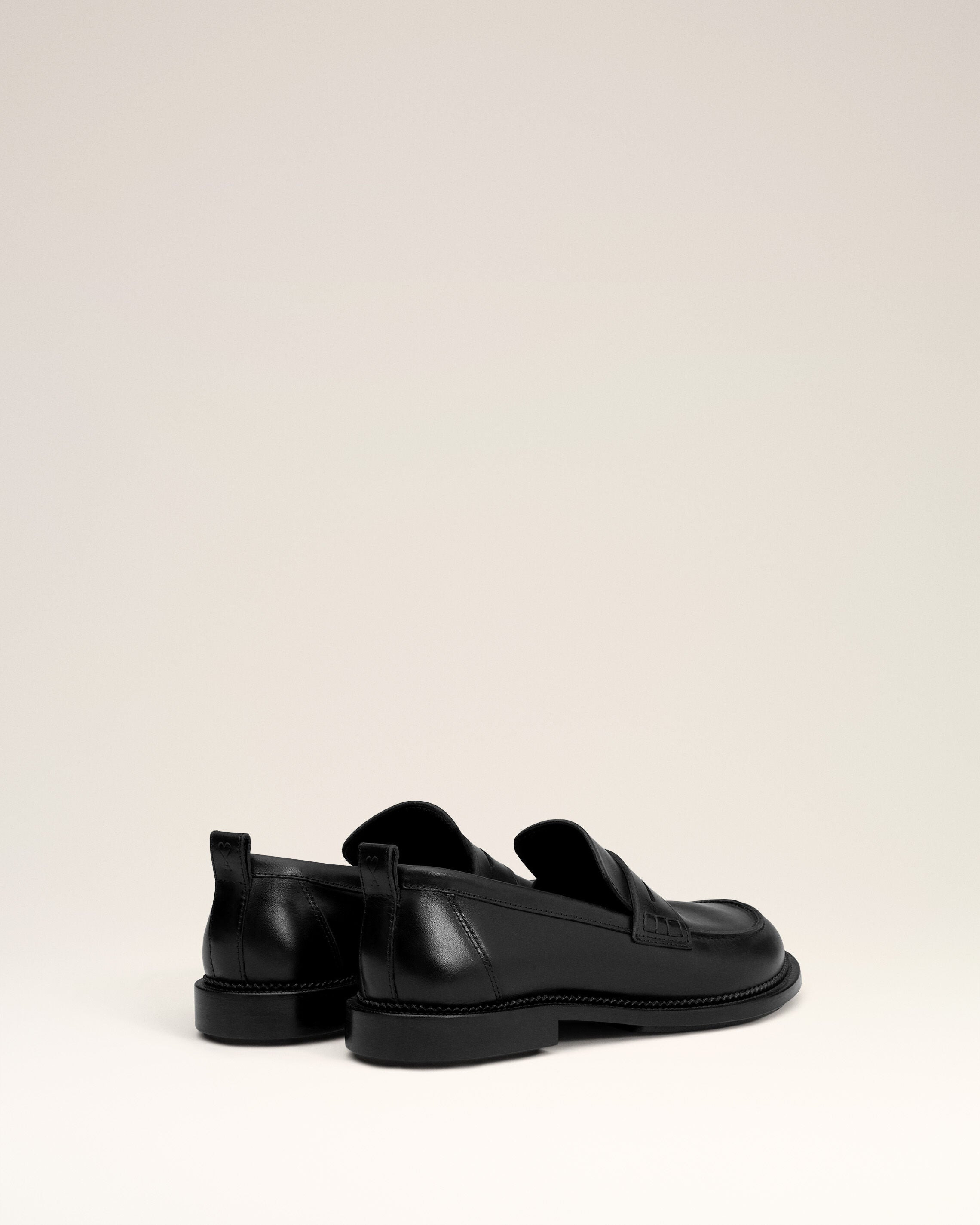 BLACK LEATHER ANATOMICAL TOE LOAFERS - 4