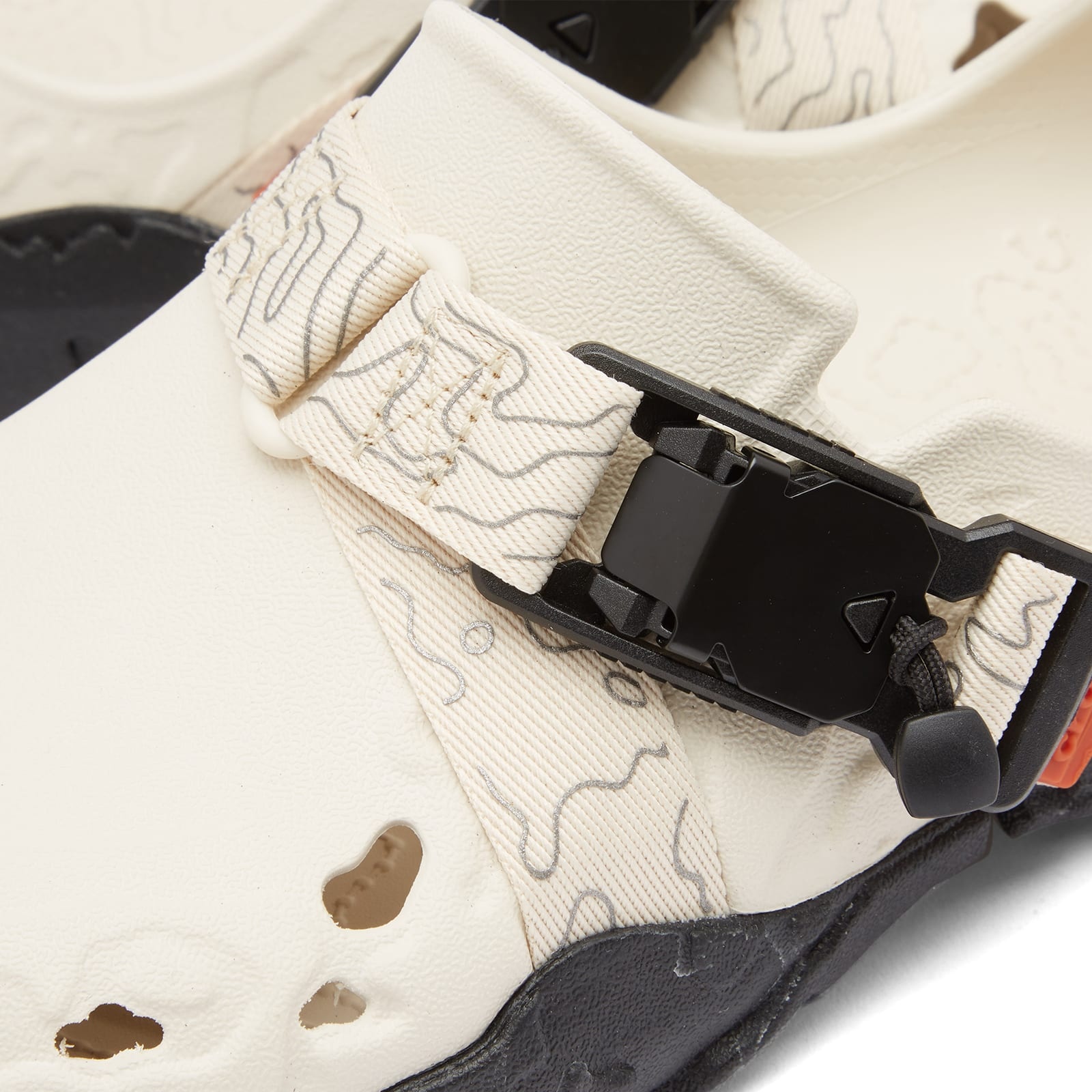 Crocs All-Terrain Atlas - 4