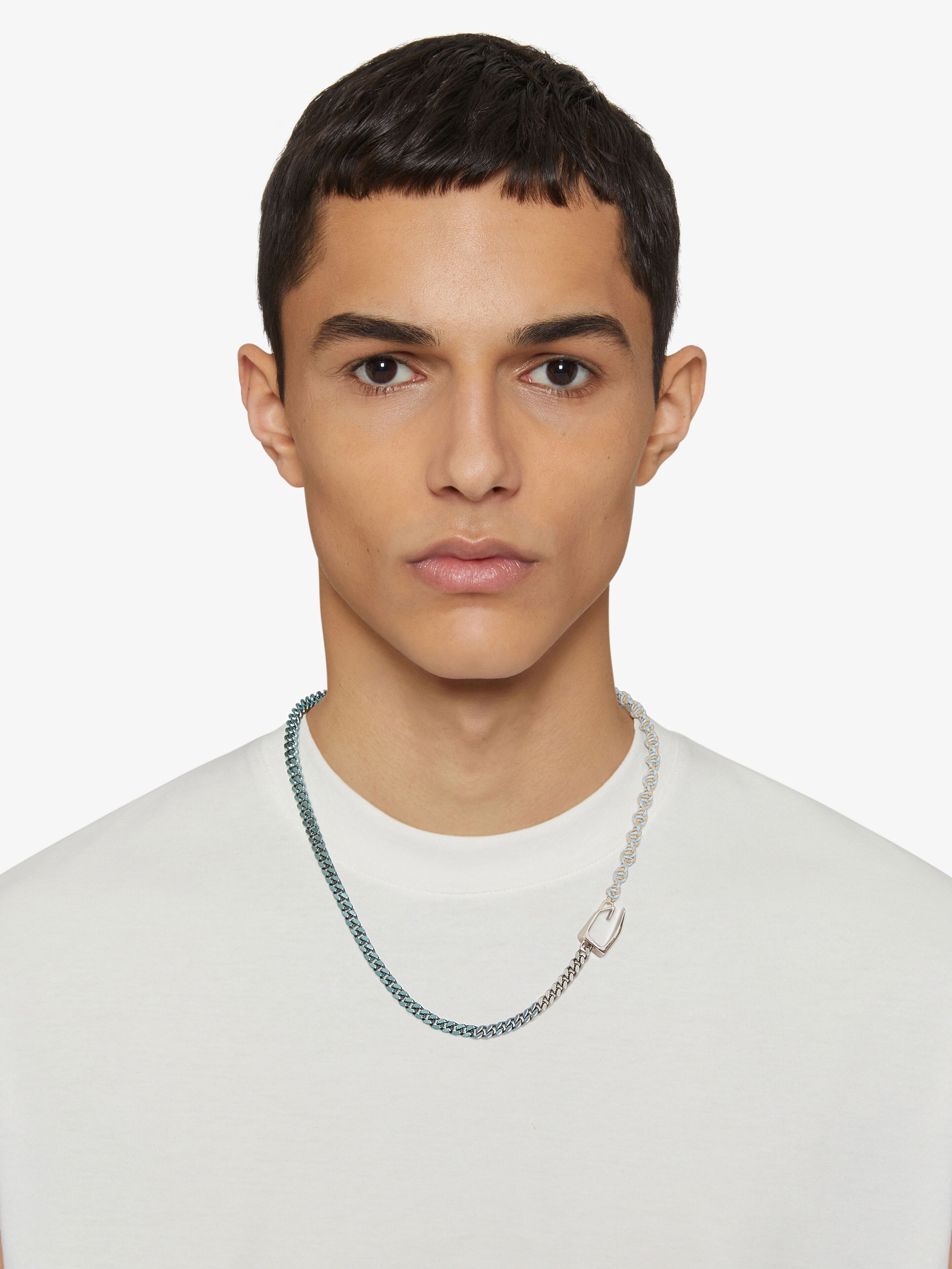 GIV CUT NECKLACE IN METAL, ENAMEL AND WOVEN COTTON - 2