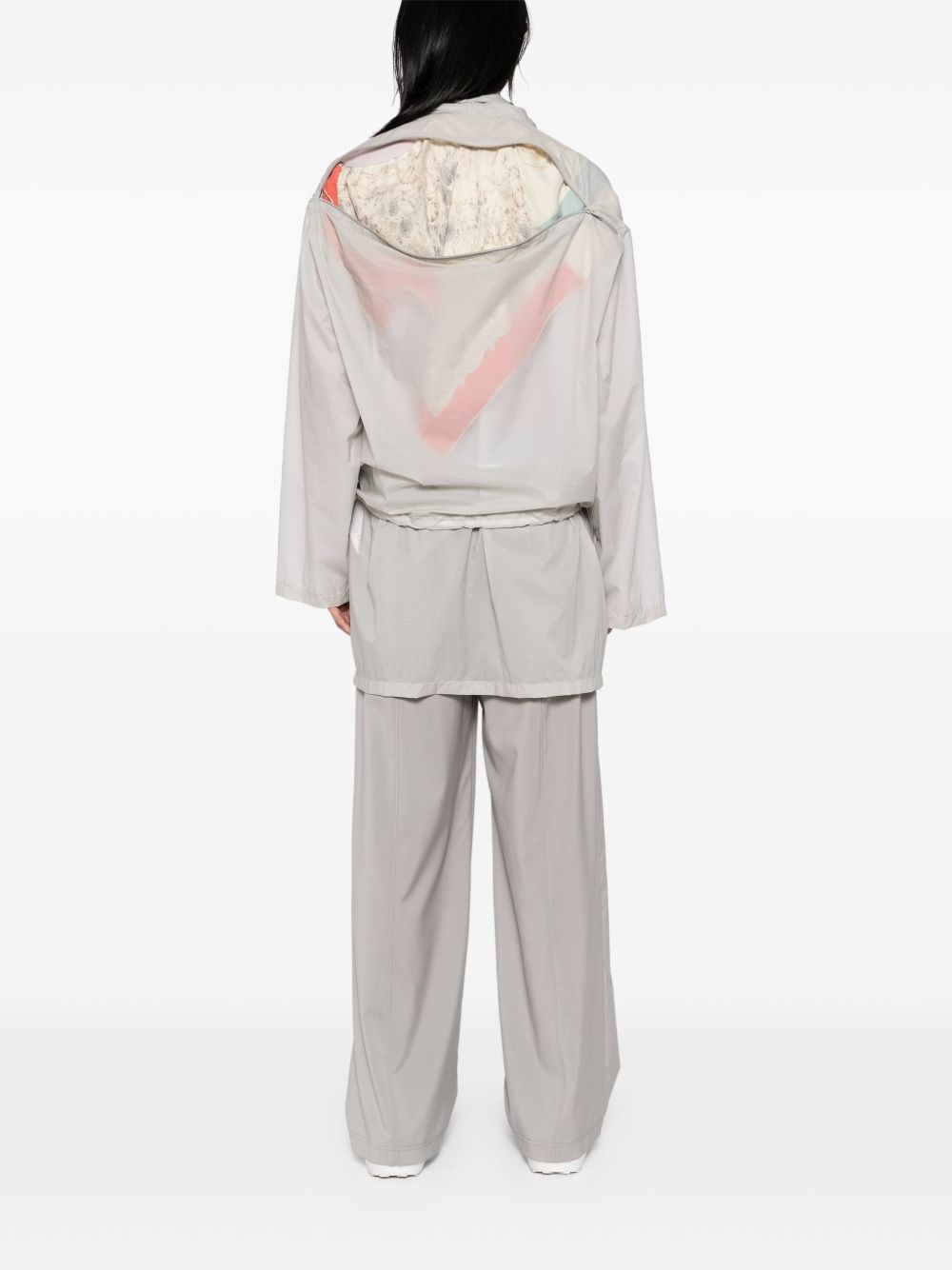 button fastening coat - 2