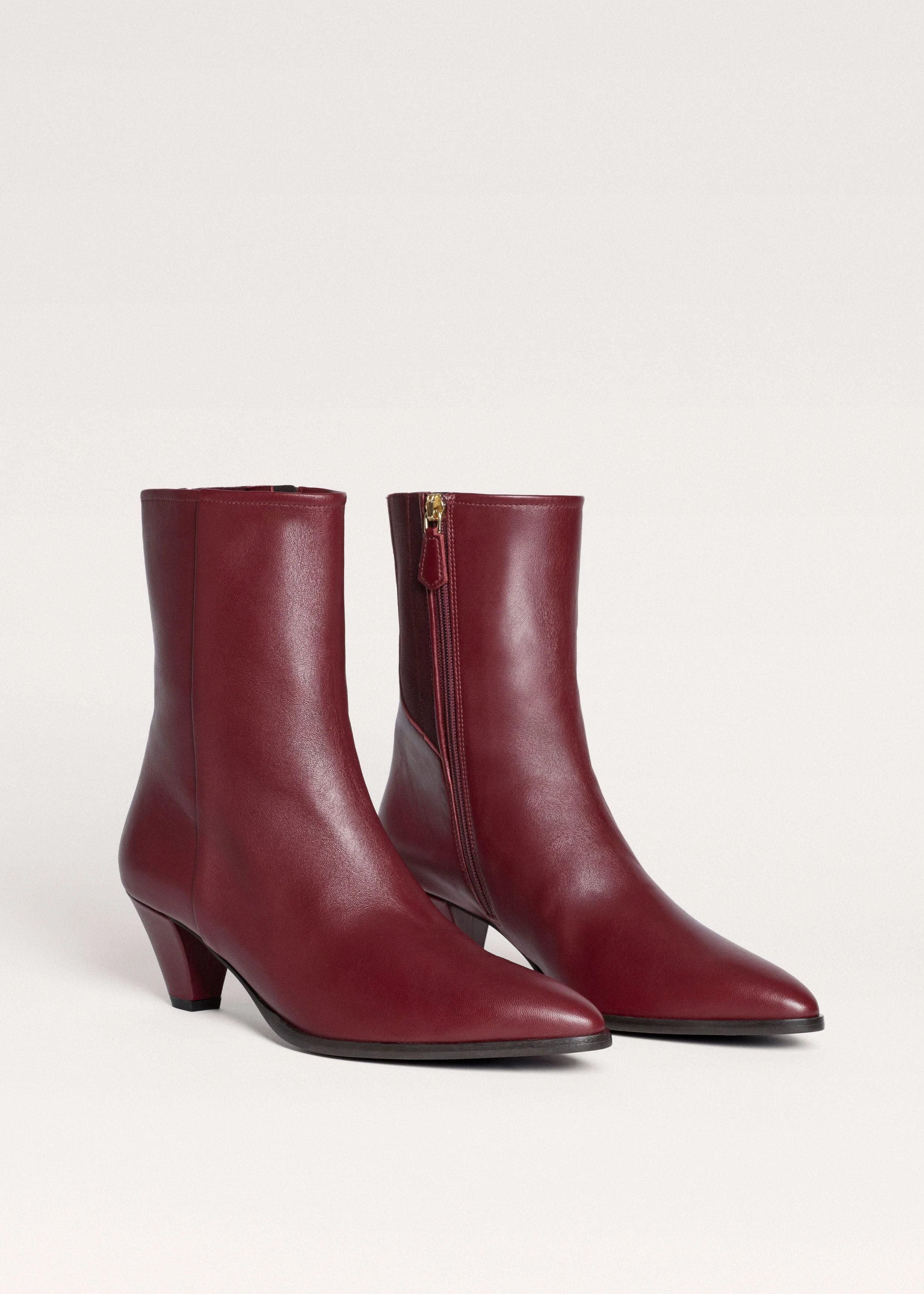 Taper Heel Point Boot - 1