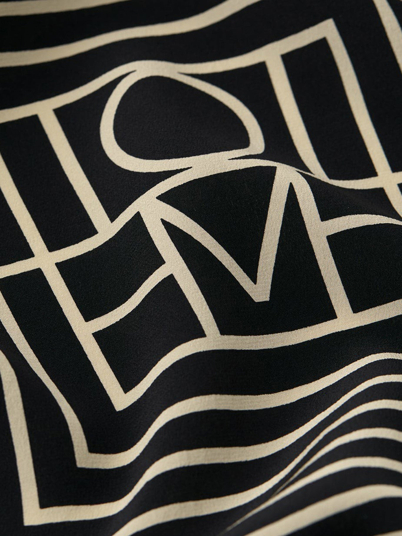 SIGNATURE MONOGRAM SILK SCARF - 3