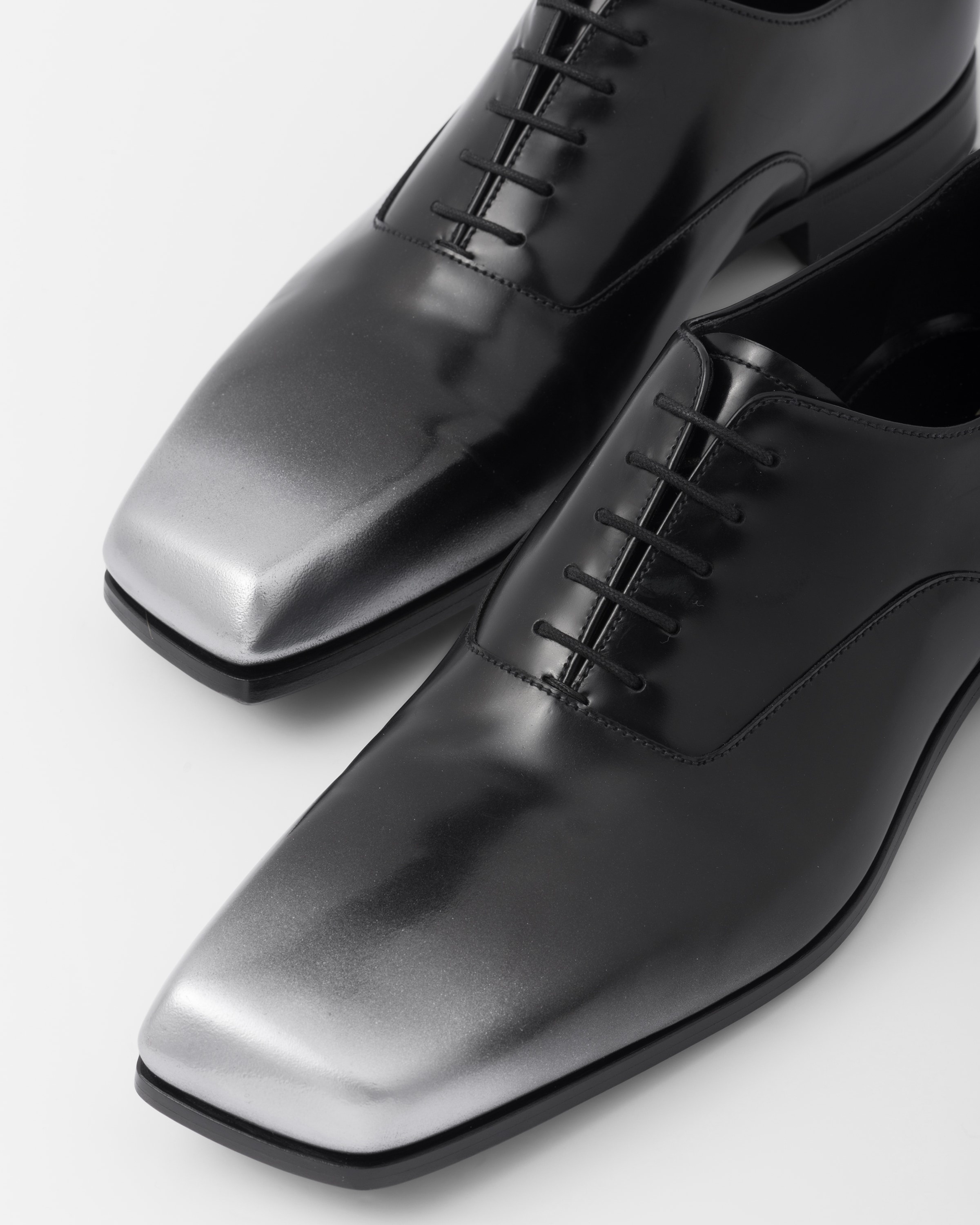 Nuanced brushed leather Oxford shoes - 6