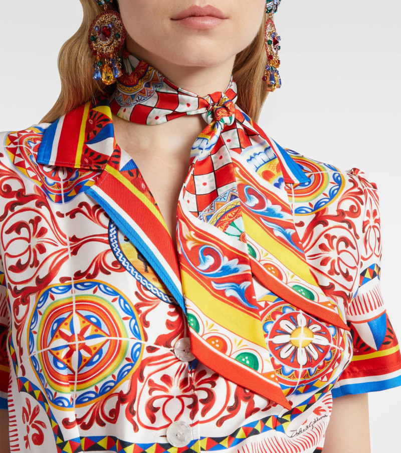 Dolce & Gabbana Carretto silk twill scarf outlook