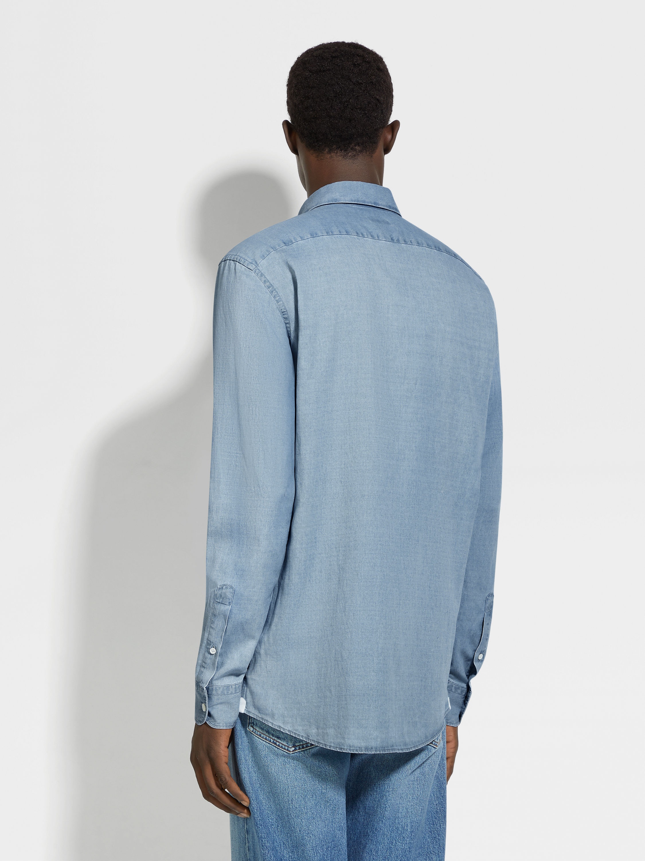 LIGHT BLUE BLEACHED COTTON AND LINEN DENIM SHIRT - 5