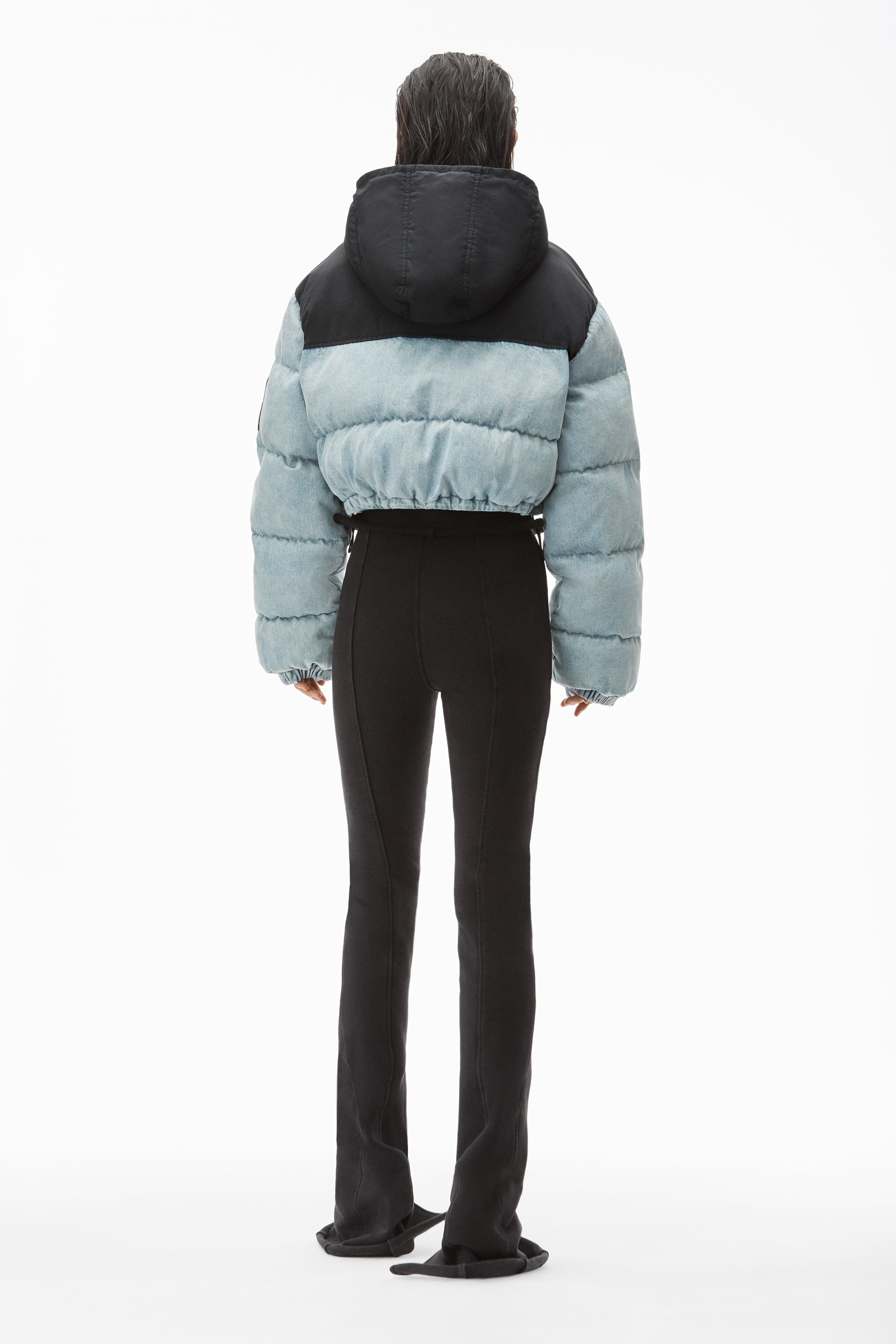 CROPPED PUFFER JACKET IN DENIM - 5