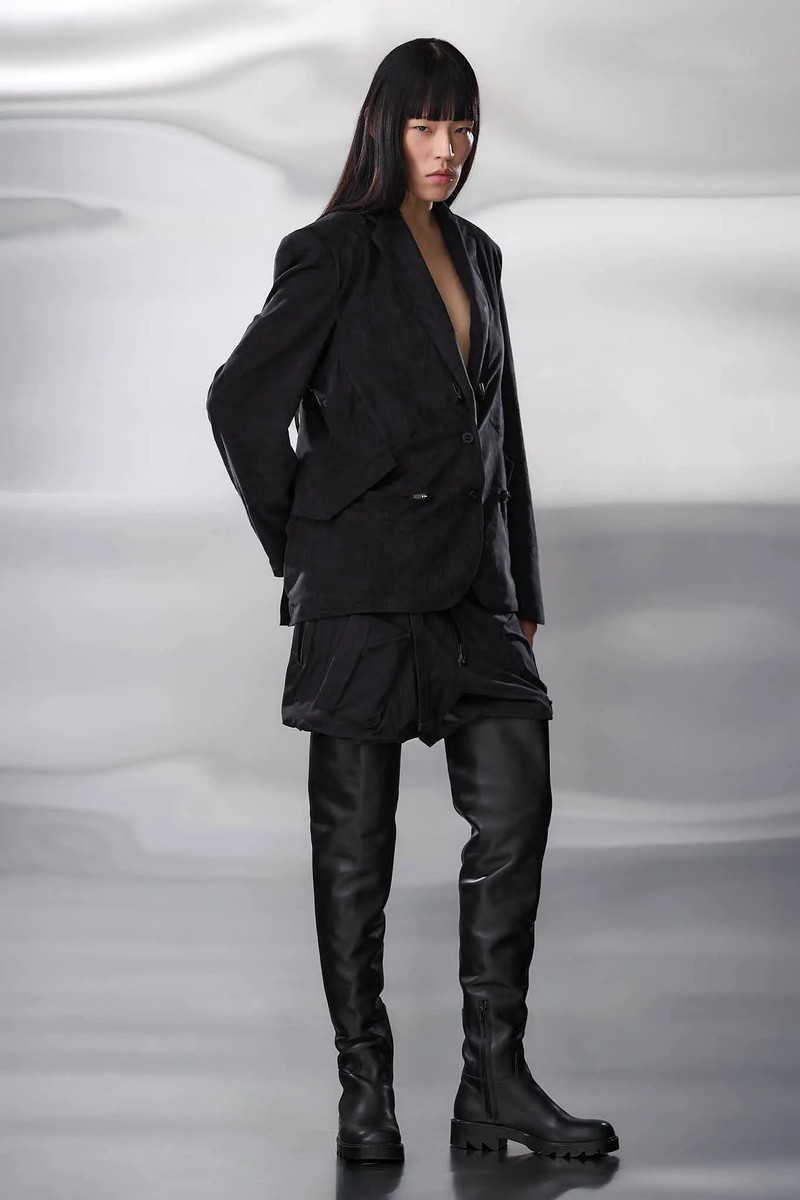 J130-TO Scrim Laced Ultra-Microfiber Blazer 2