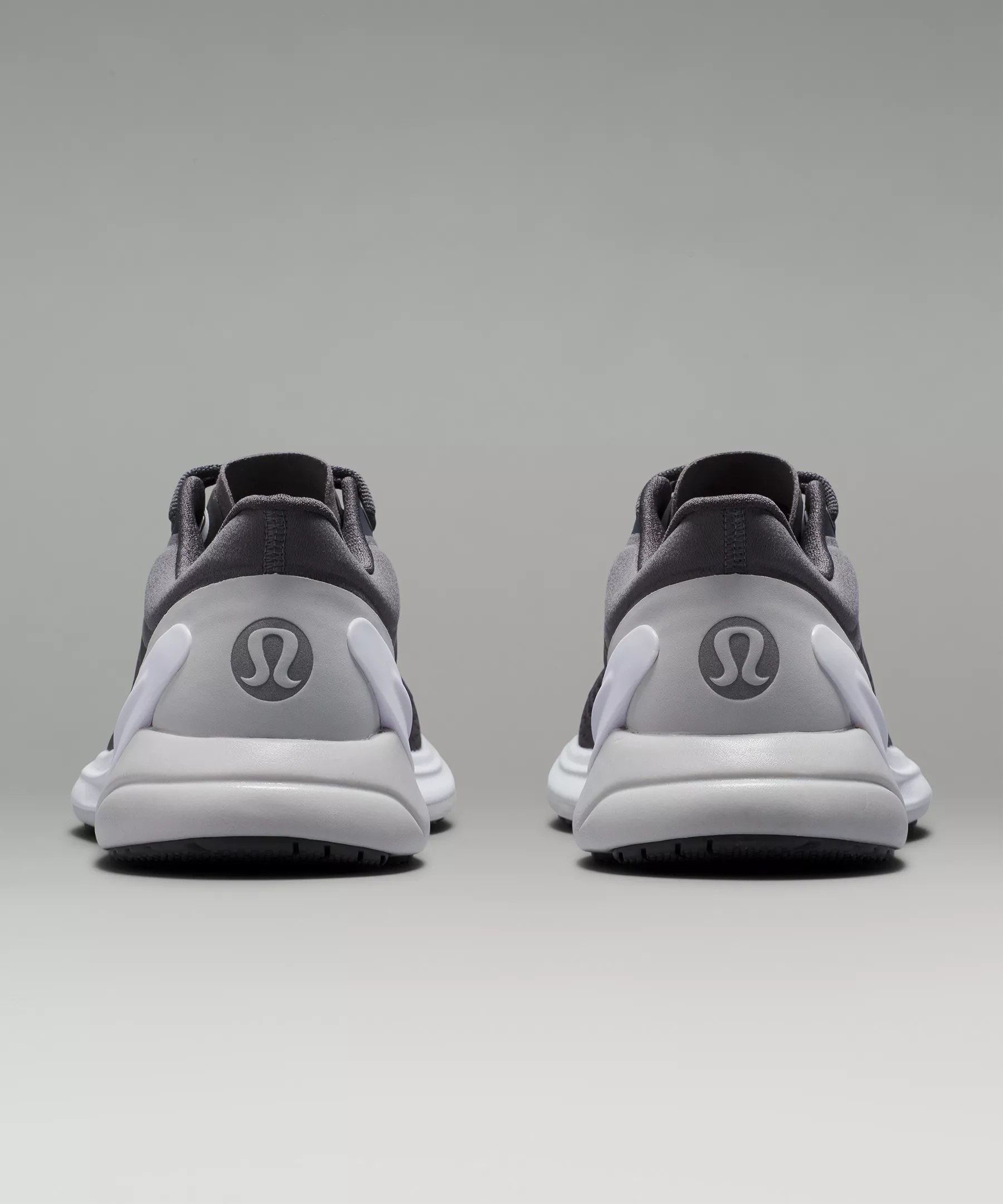 Women's Blissfeel Running Shoe - 6