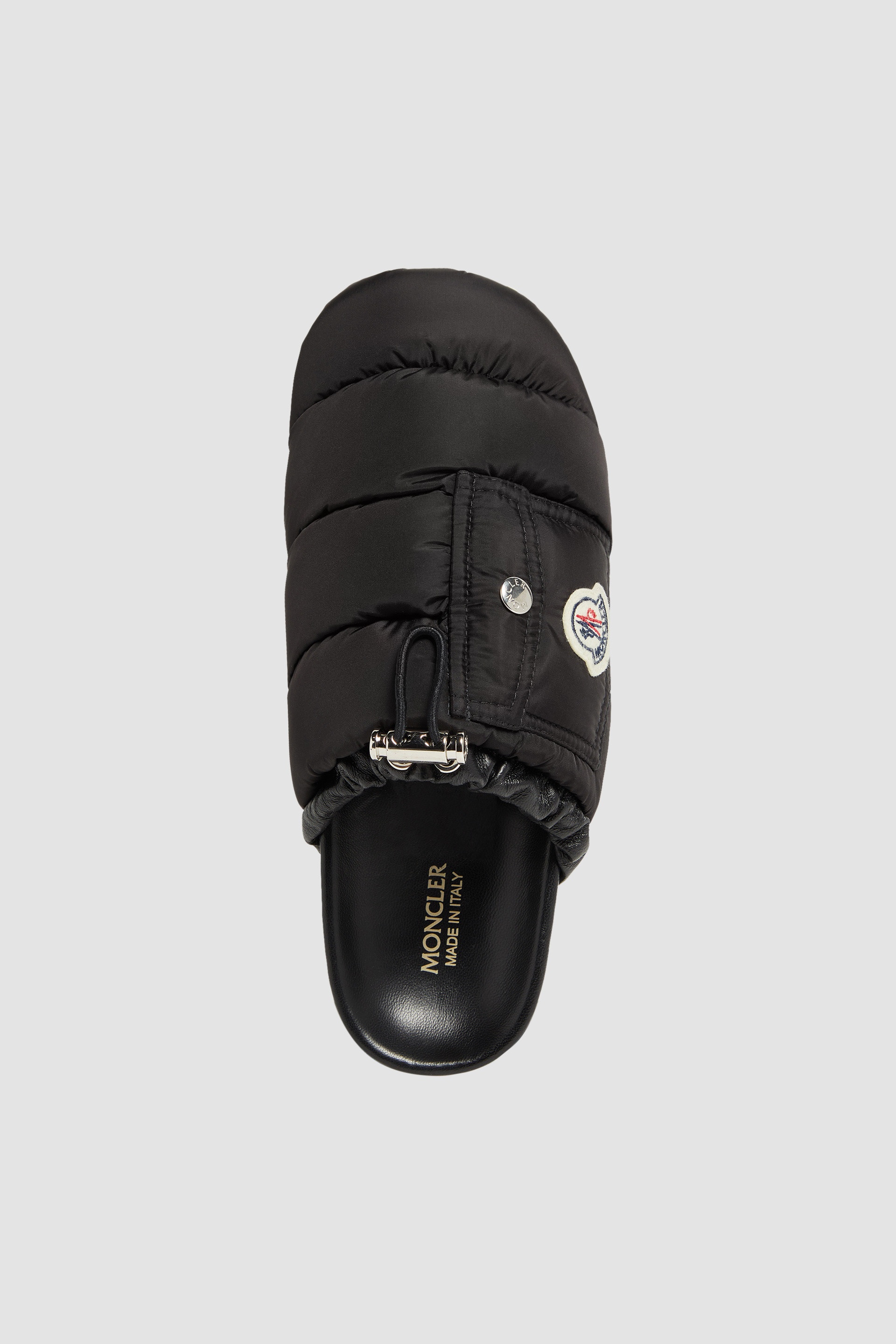 関税込★VIP価格【MONCLER】Mon Pocket Padded Leather Mules Moncler Mon Pocket Padded Leather Mules | REVERSIBLE