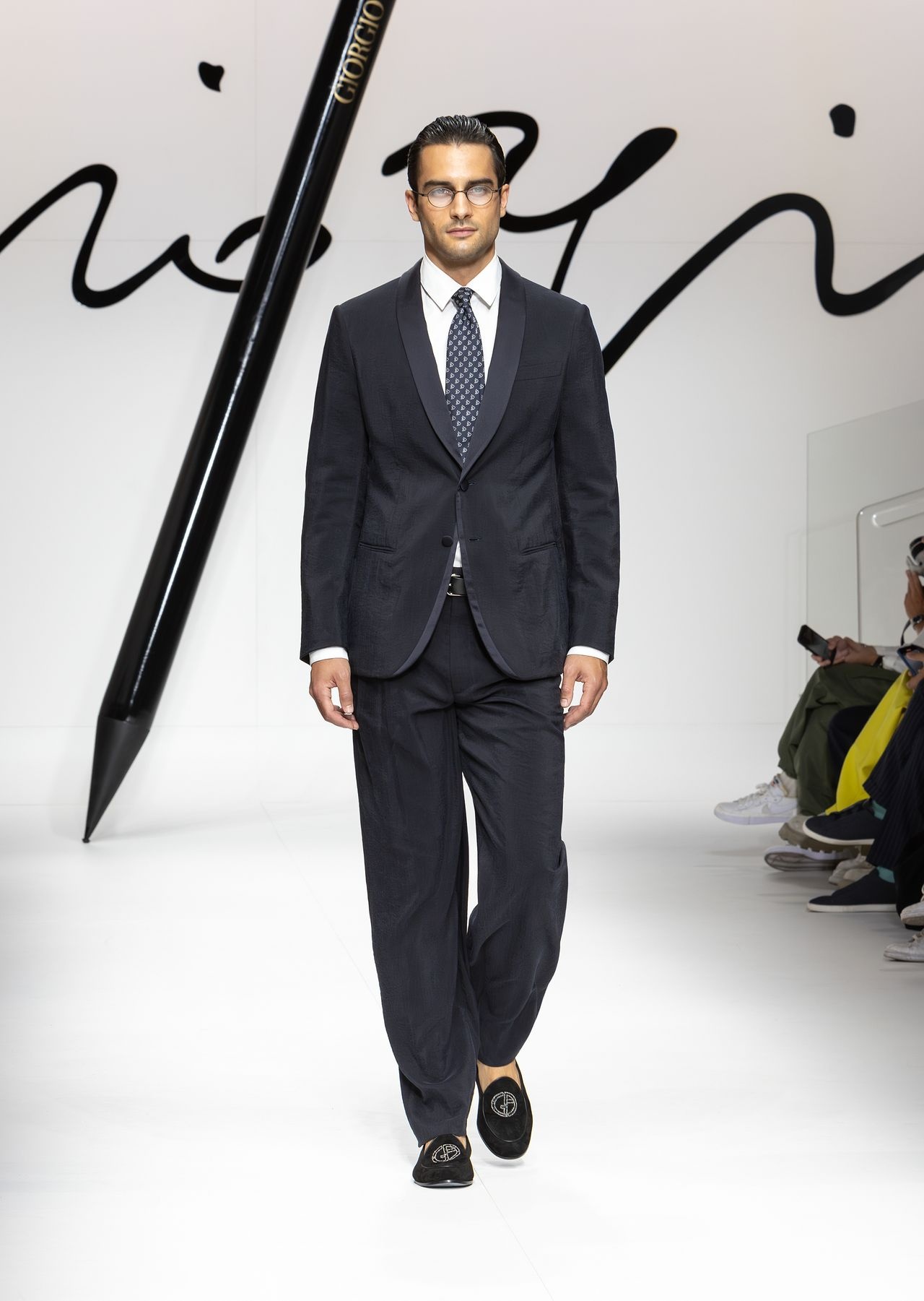 Soho Line silk-blend tuxedo jacket - 6