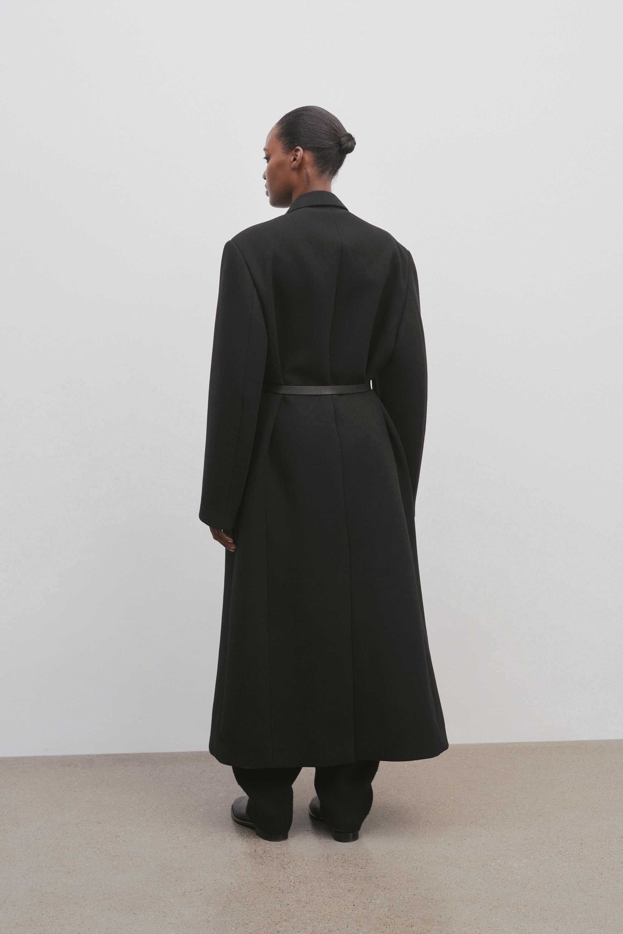 Dhani Coat in Virgin Wool - 6