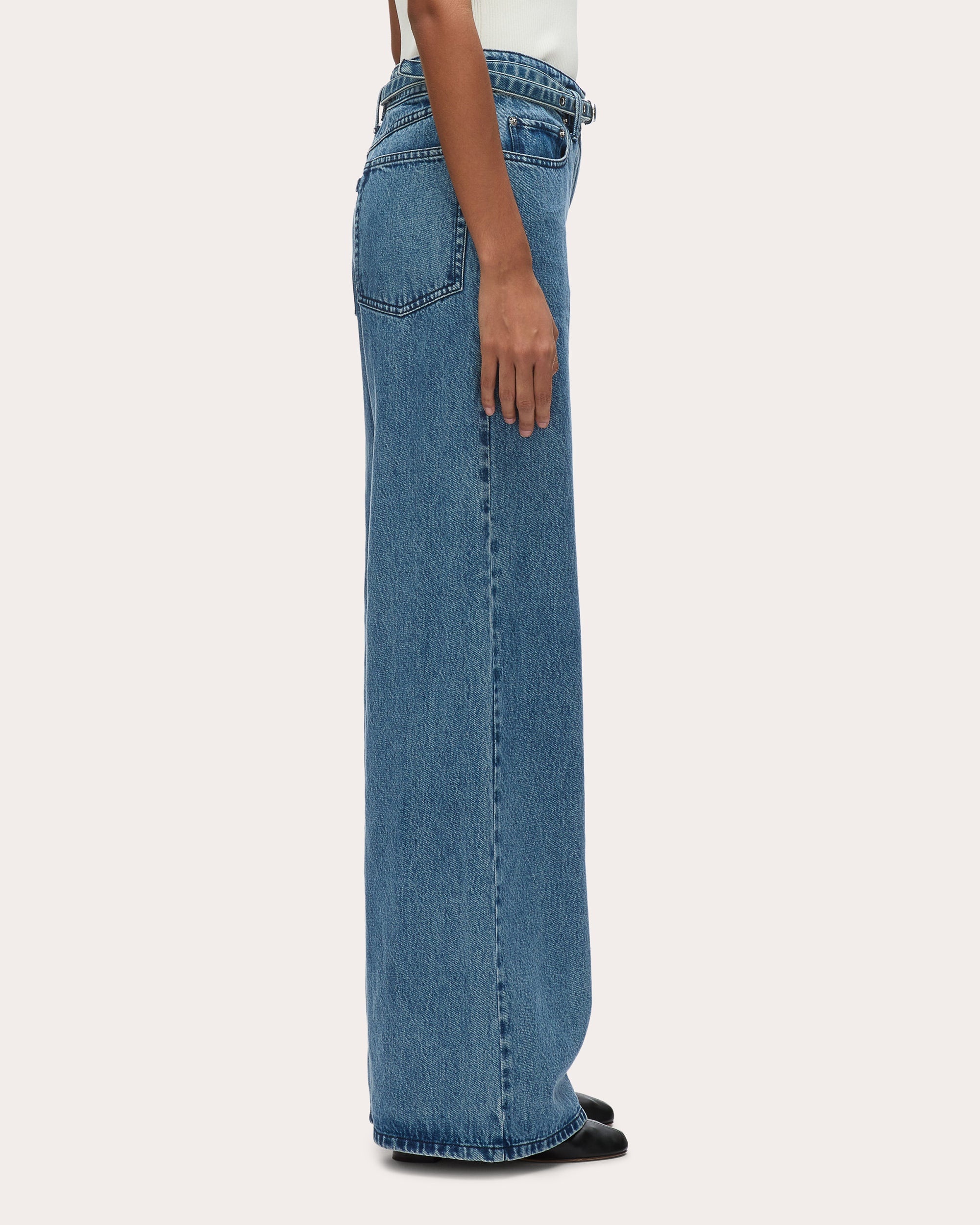Belted Wide-Leg Denim Jeans - 4