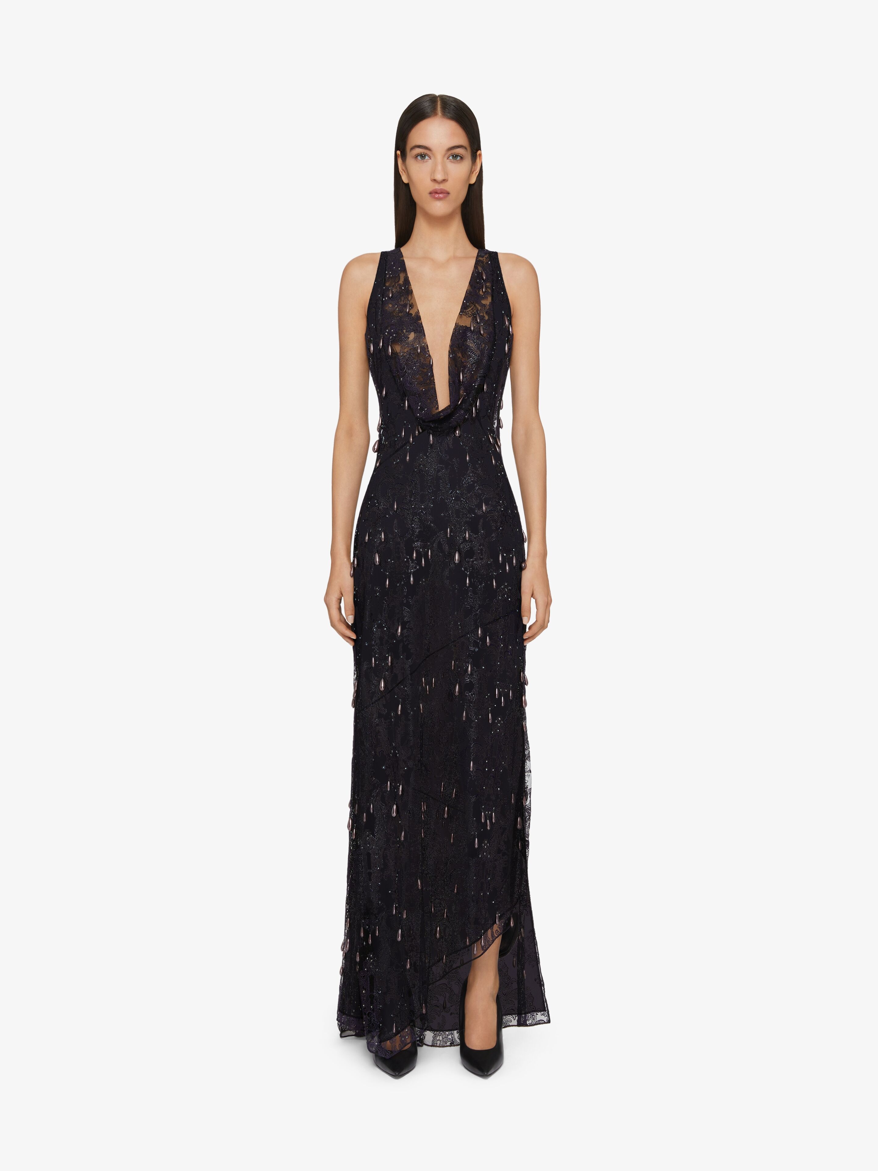 EVENING DRESS IN LACE WITH EMBROIDERED PEARLS - 2