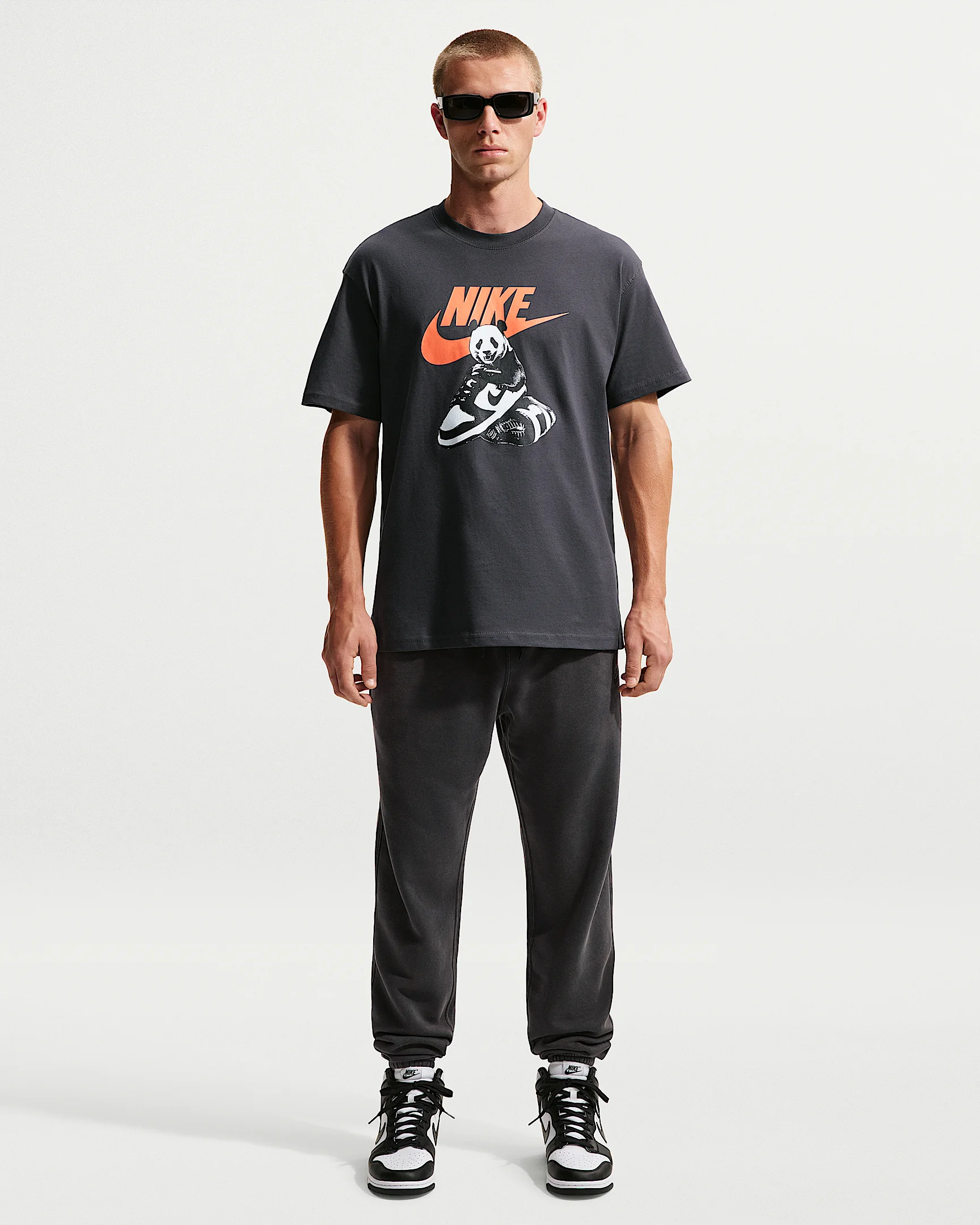 Nike Sportswear Club Men's Washed Cuffed Fleece Pants - 1