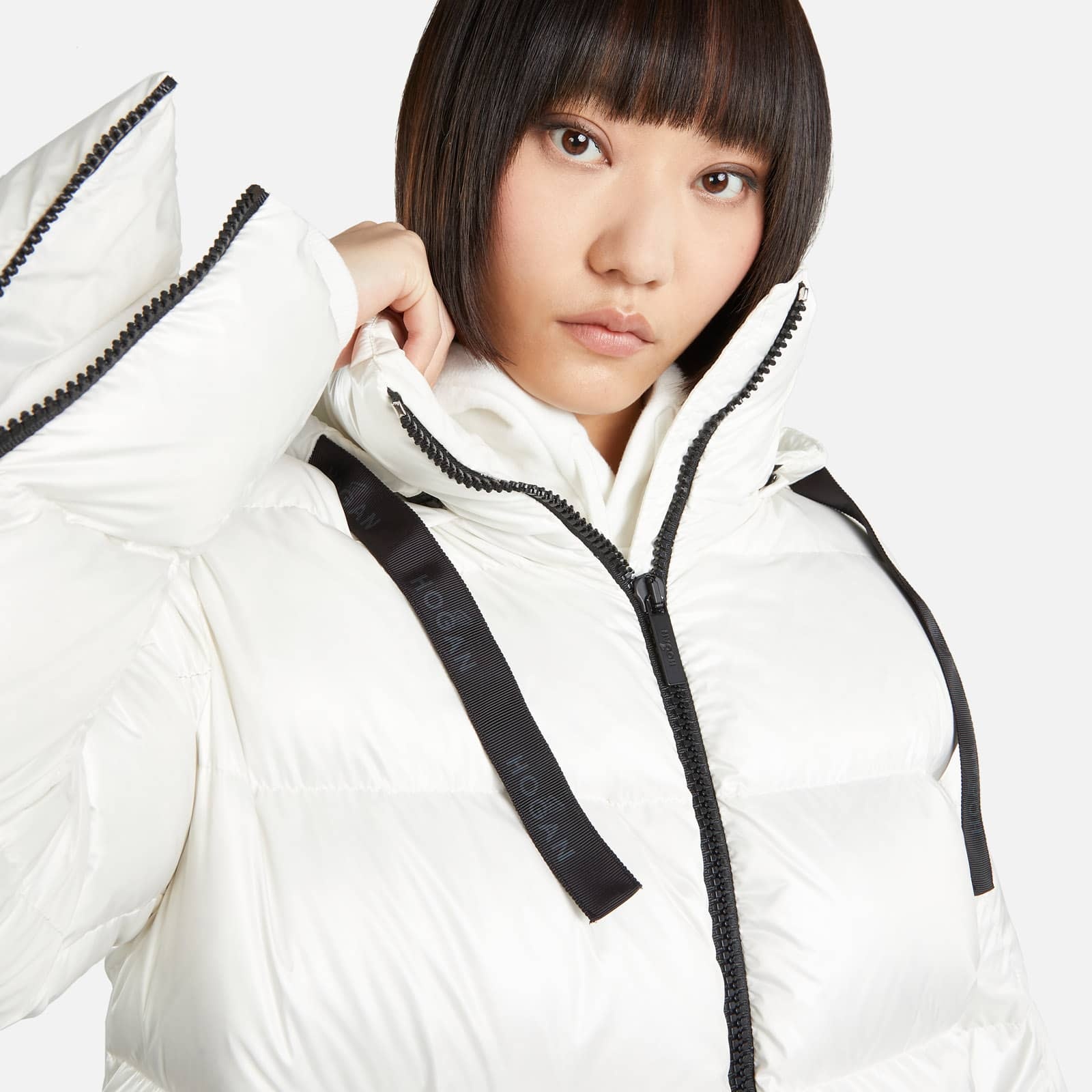 Hooded Down Jacket White - 8