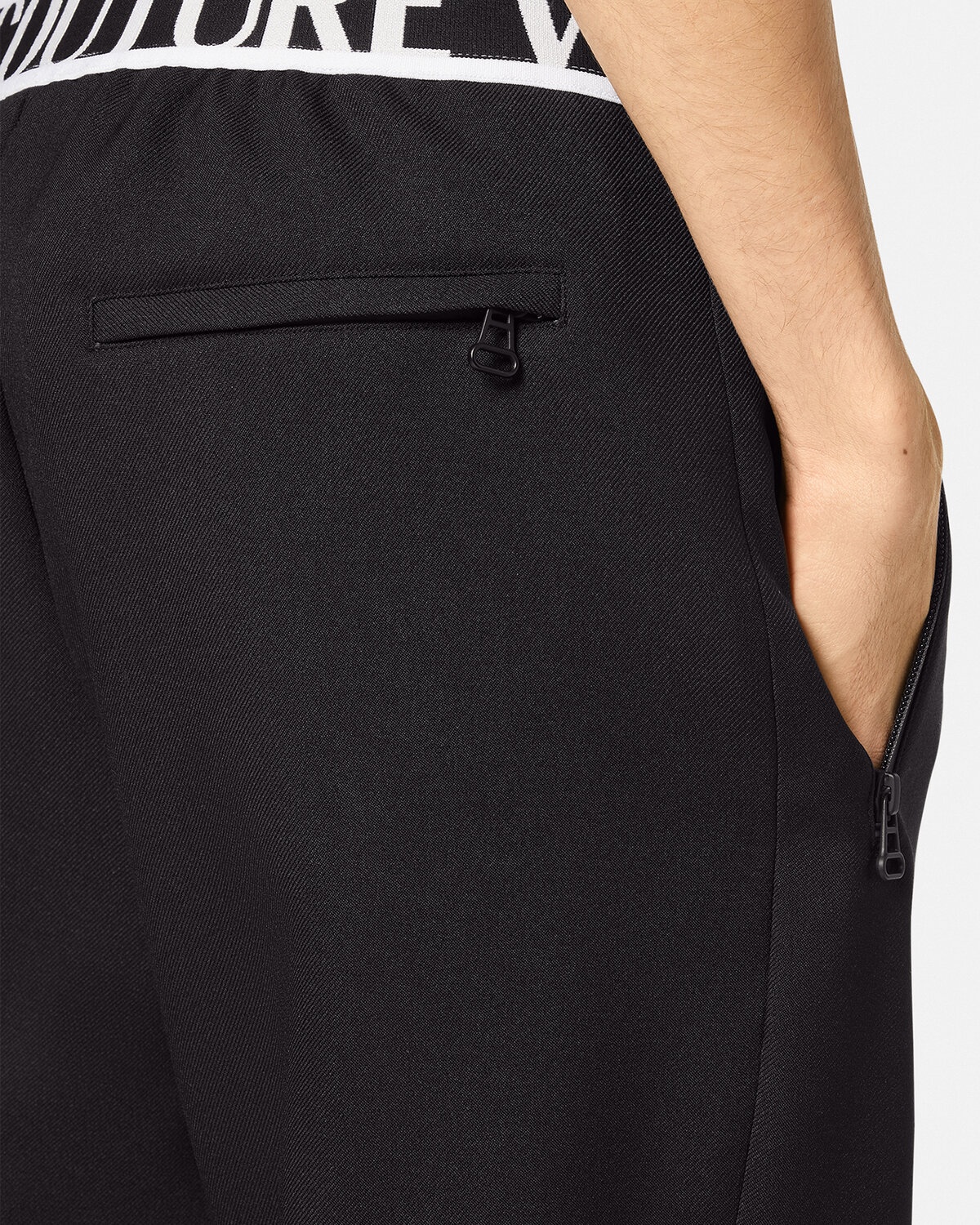 Logo Pants - 5