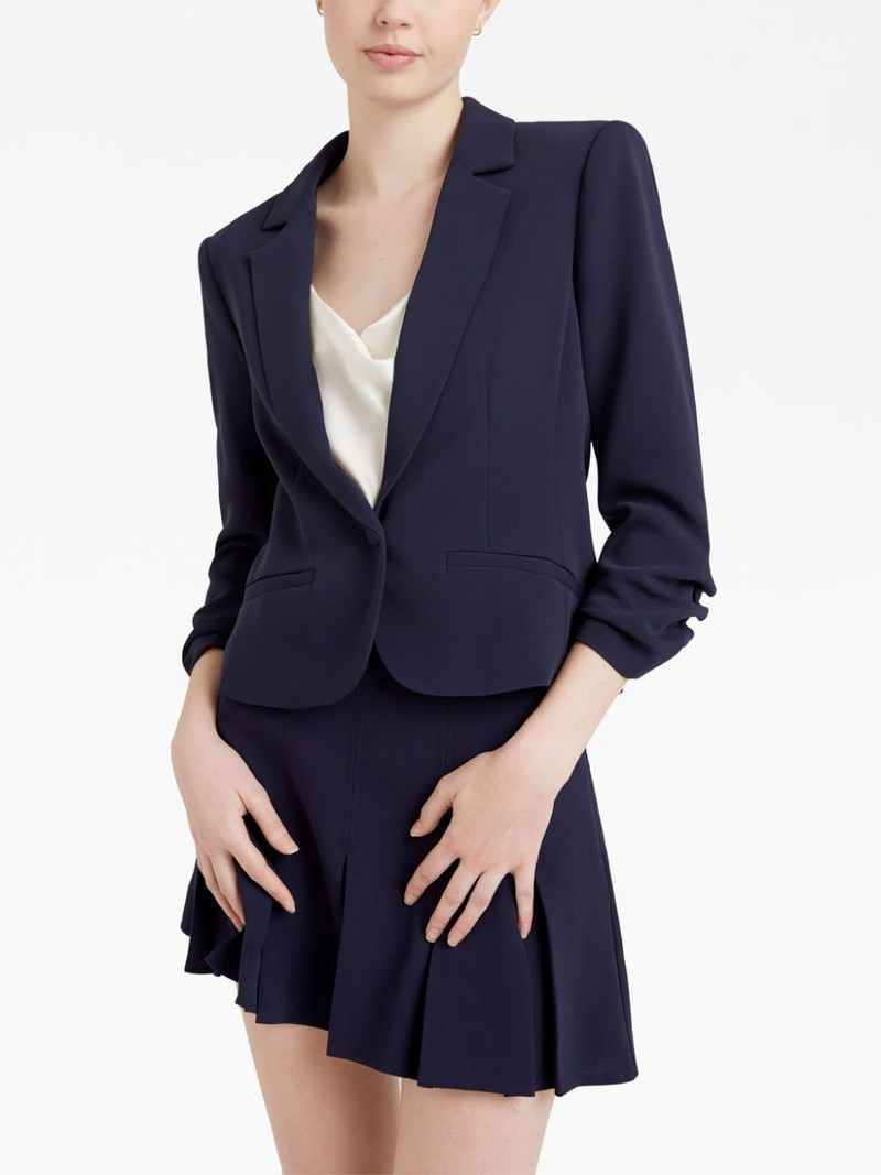 three-quarter length sleeved blazer 3
