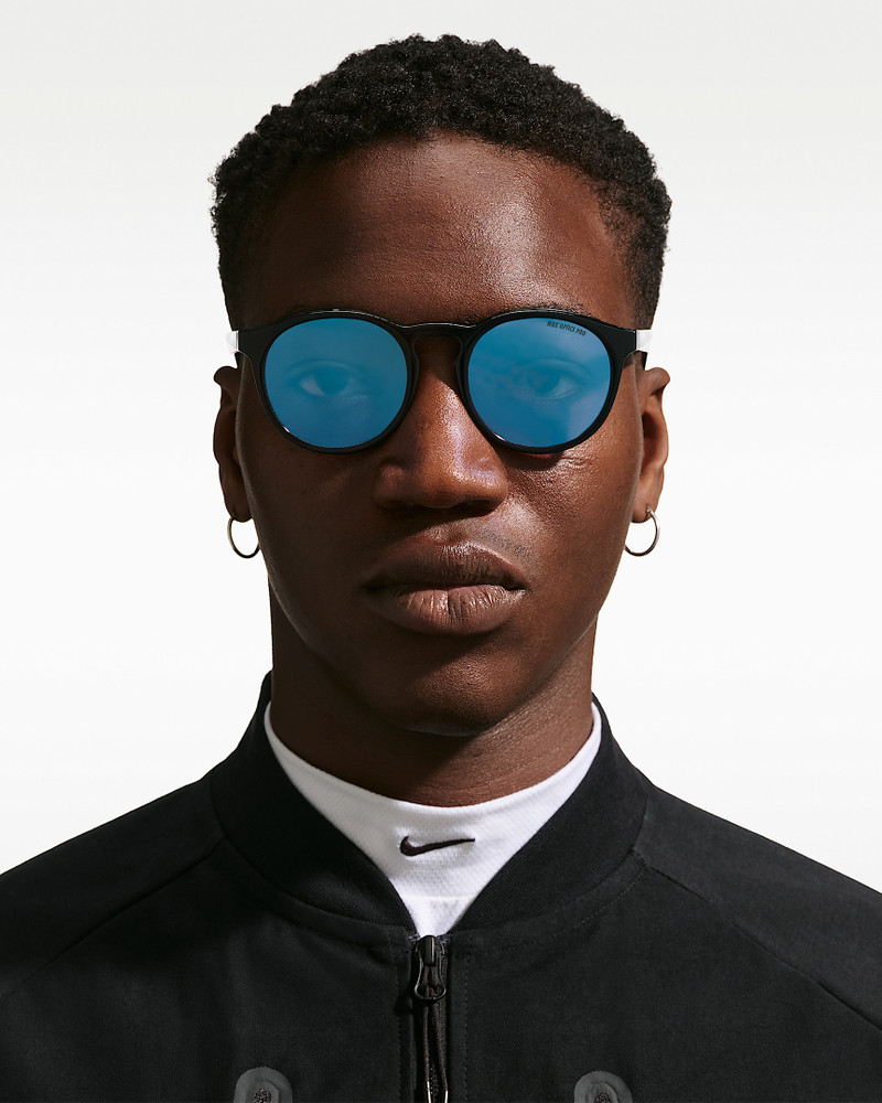 Nike Swerve Team Road Tint 1