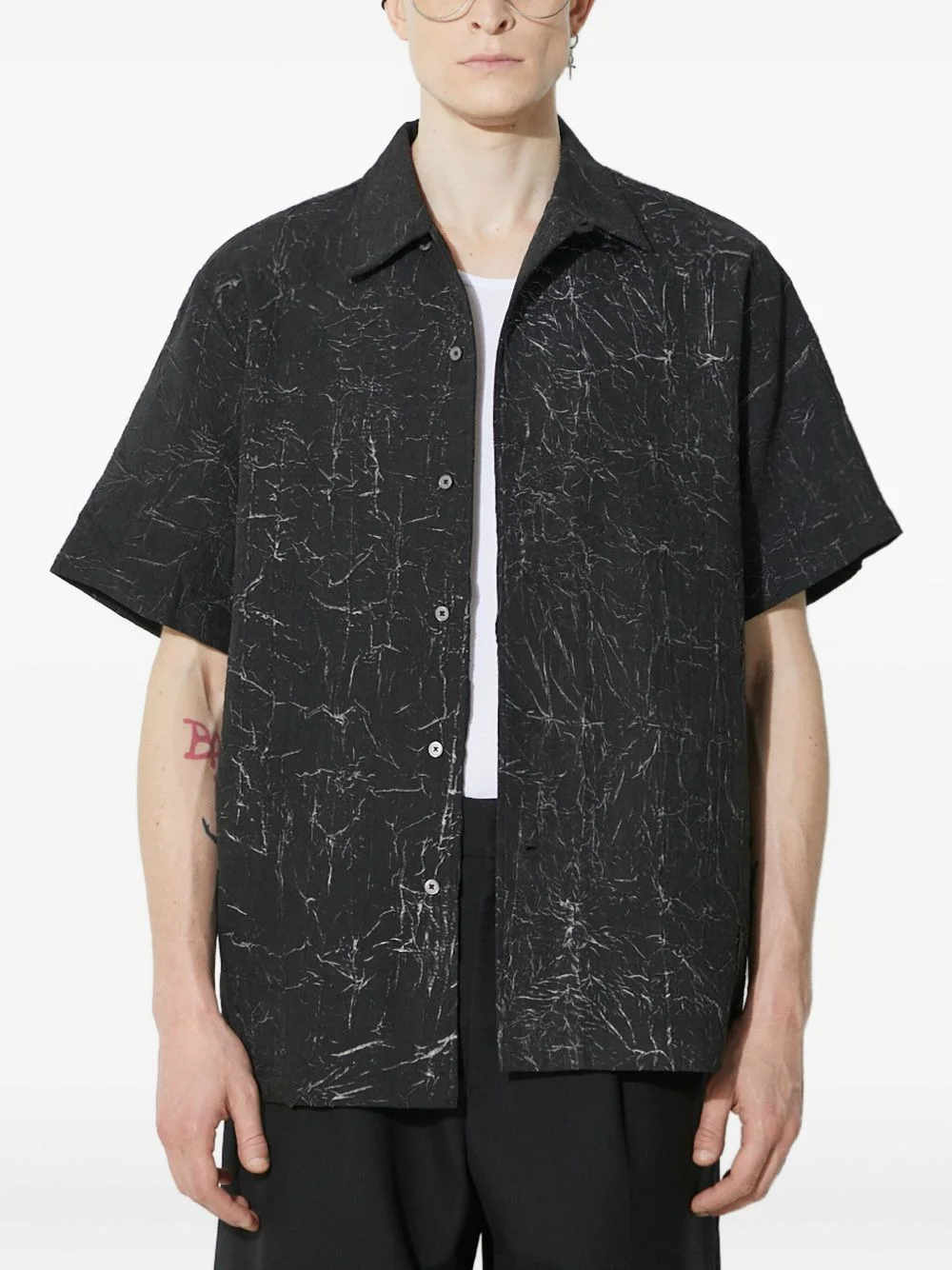 crackle-print short-sleeve shirt - 1