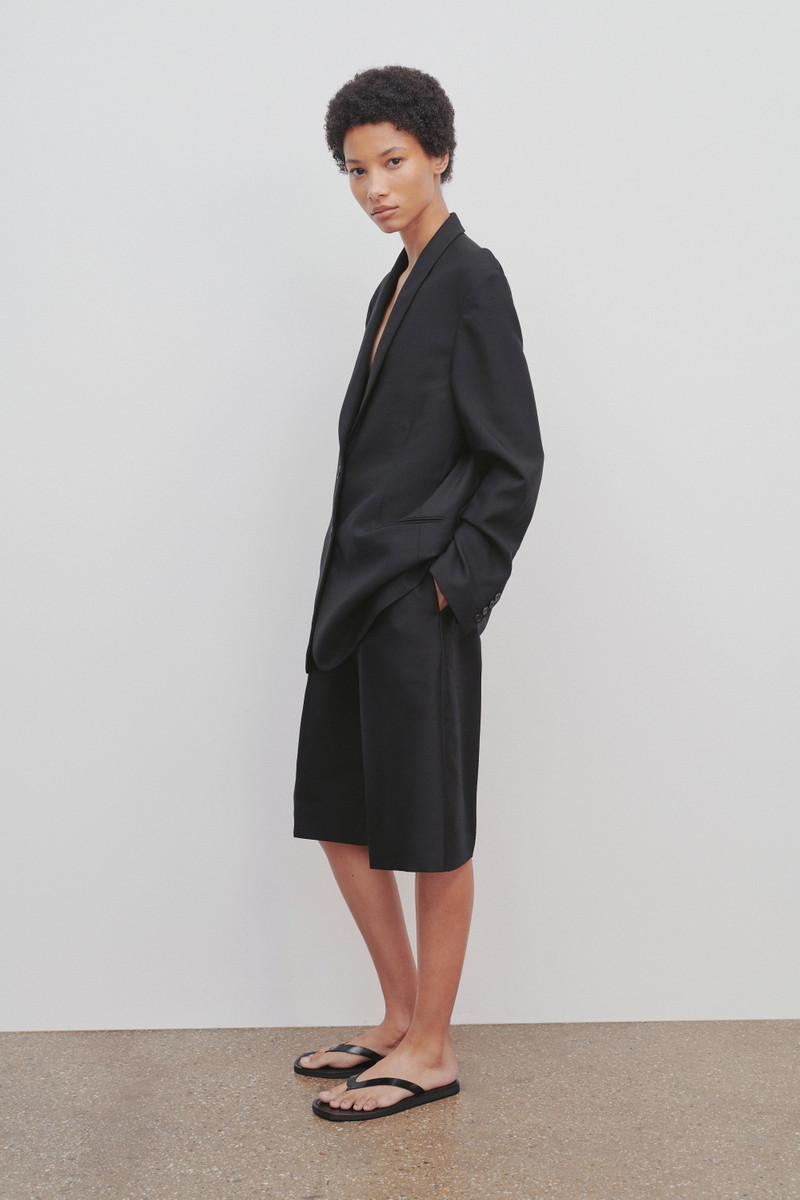 Flash Short in Wool and Silk 5