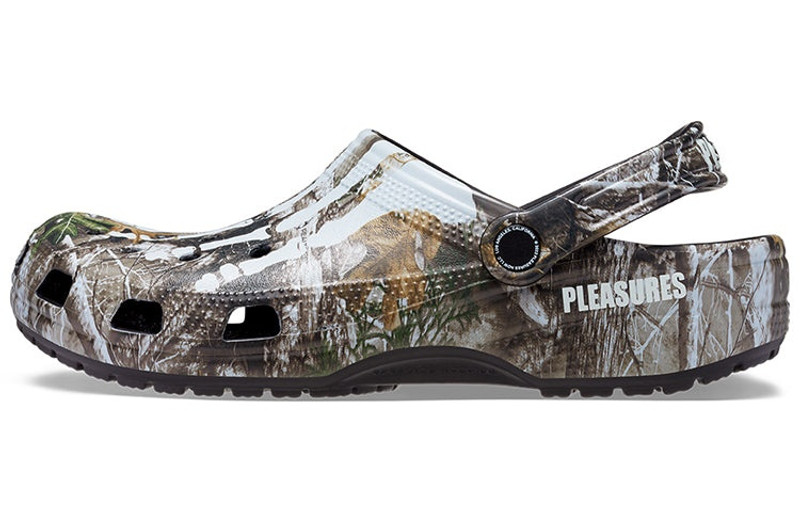 crocs Crocs Pleasures x Realtree x Classic Clog 'Skeleton - Edge Camo' 208267-960 outlook