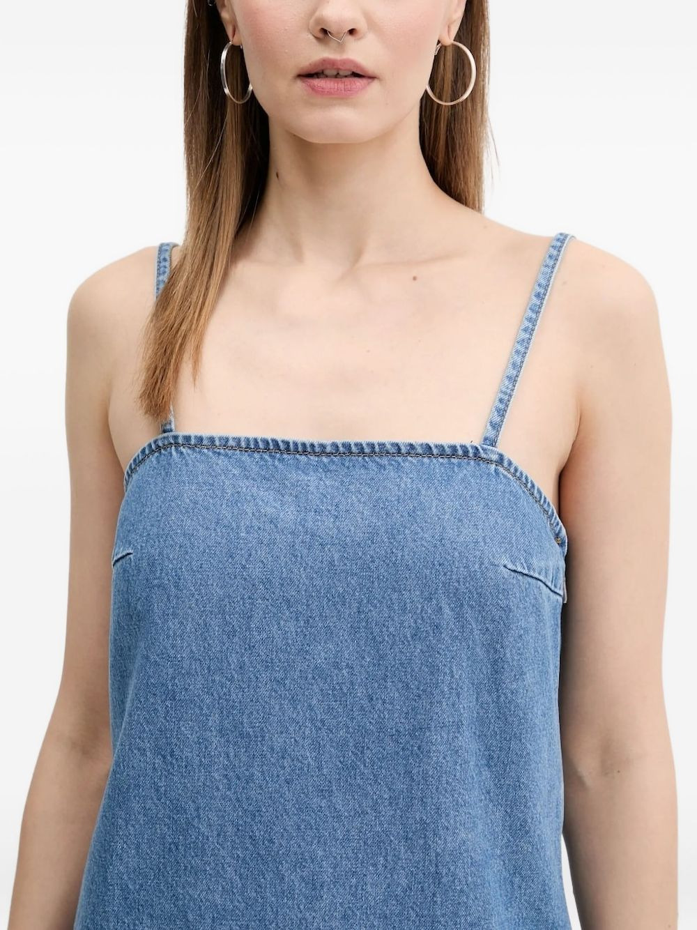 embroidered-logo denim mini dress - 4
