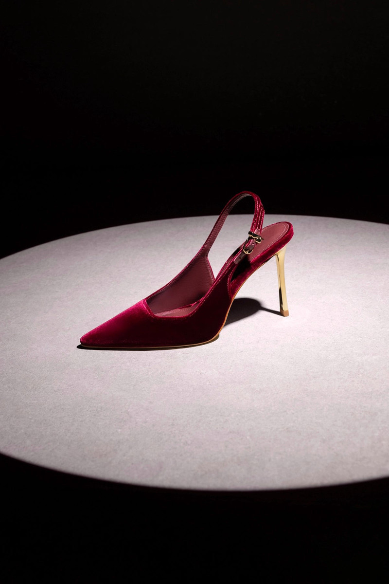 Larroudé Kaitlan Pump In Wine Velvet outlook