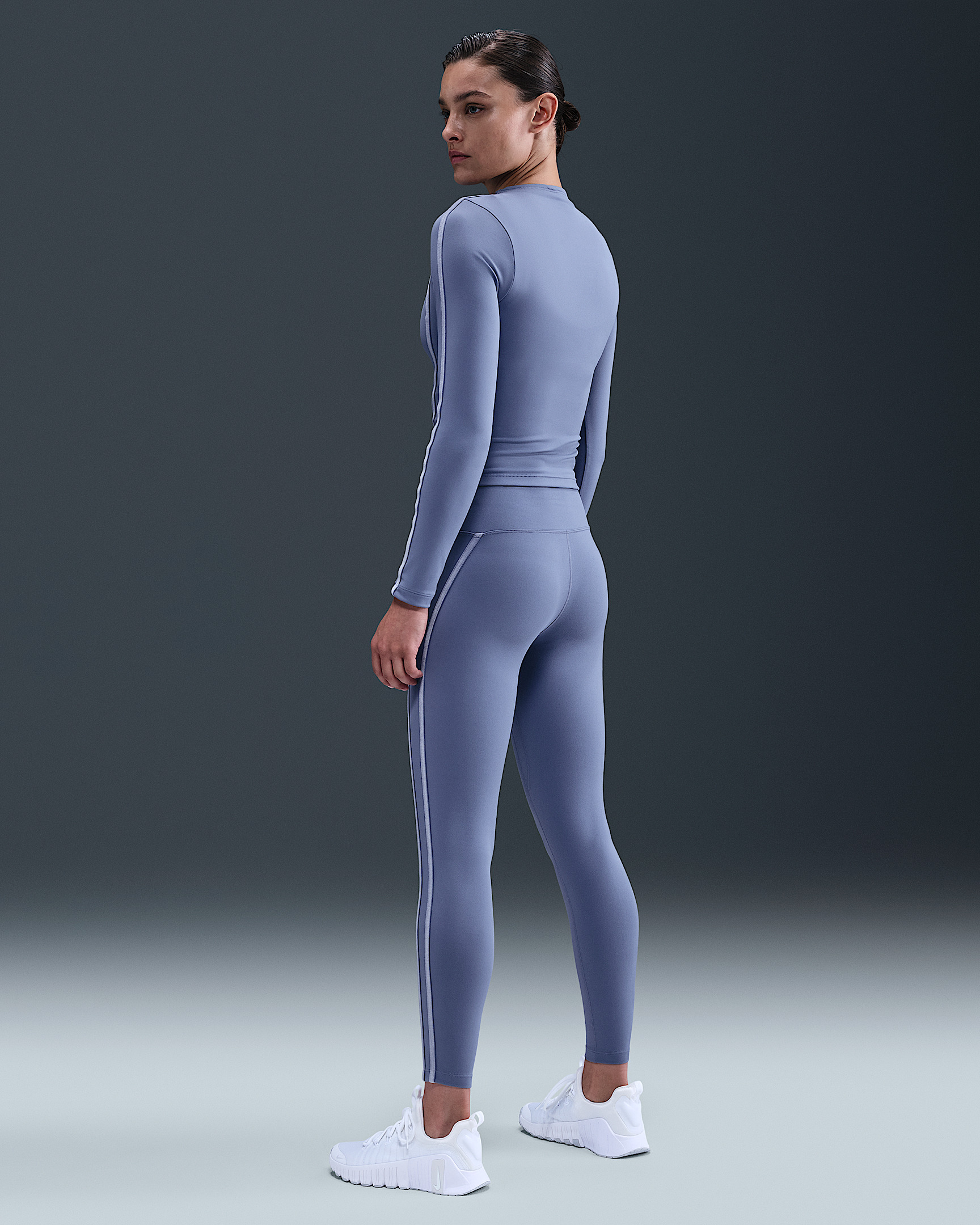 Nike One Fitted Women's Dri-FIT Long-Sleeve Top - 5