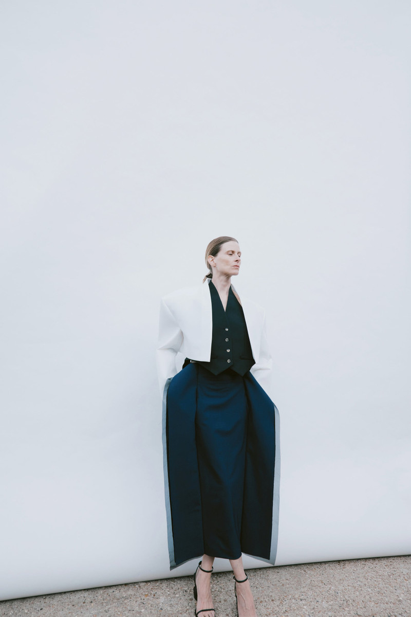 MIDI HIGH WAISTED PANELLED SKIRT NAVY 1