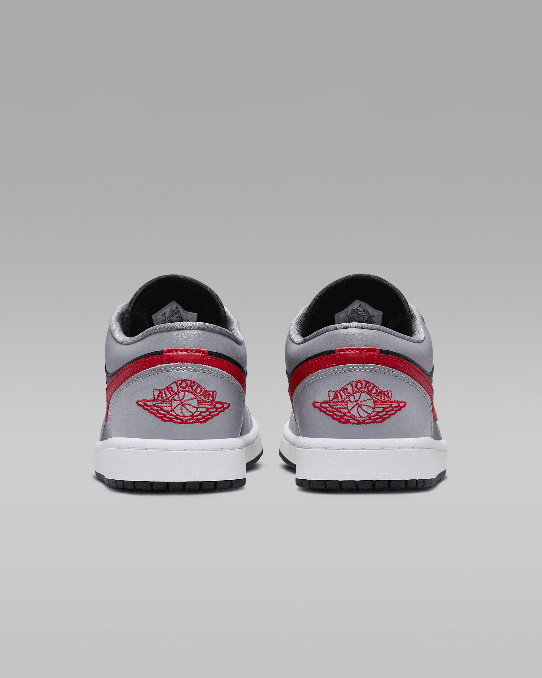Air Jordan 1 Low Women's Shoes - 6