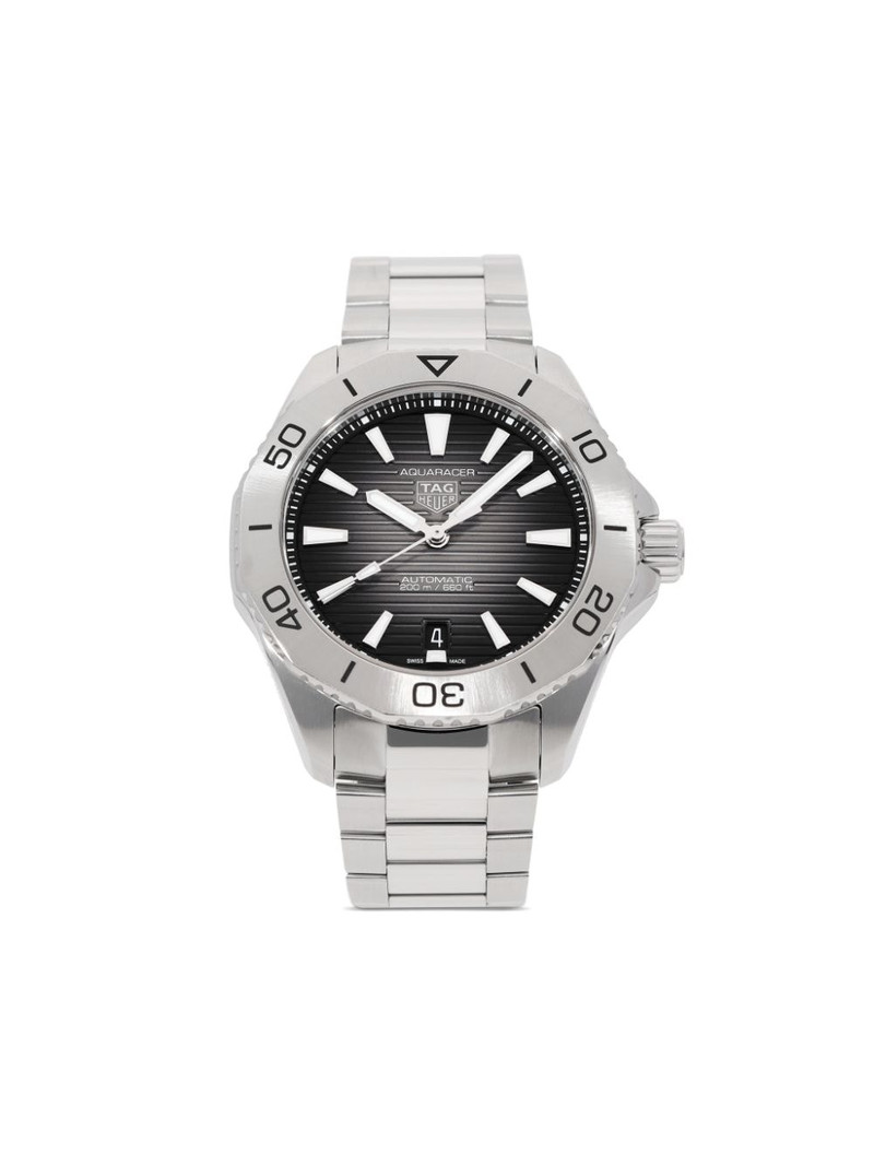 2023 unworn Aquaracer Professional 200 Date 40mm 1