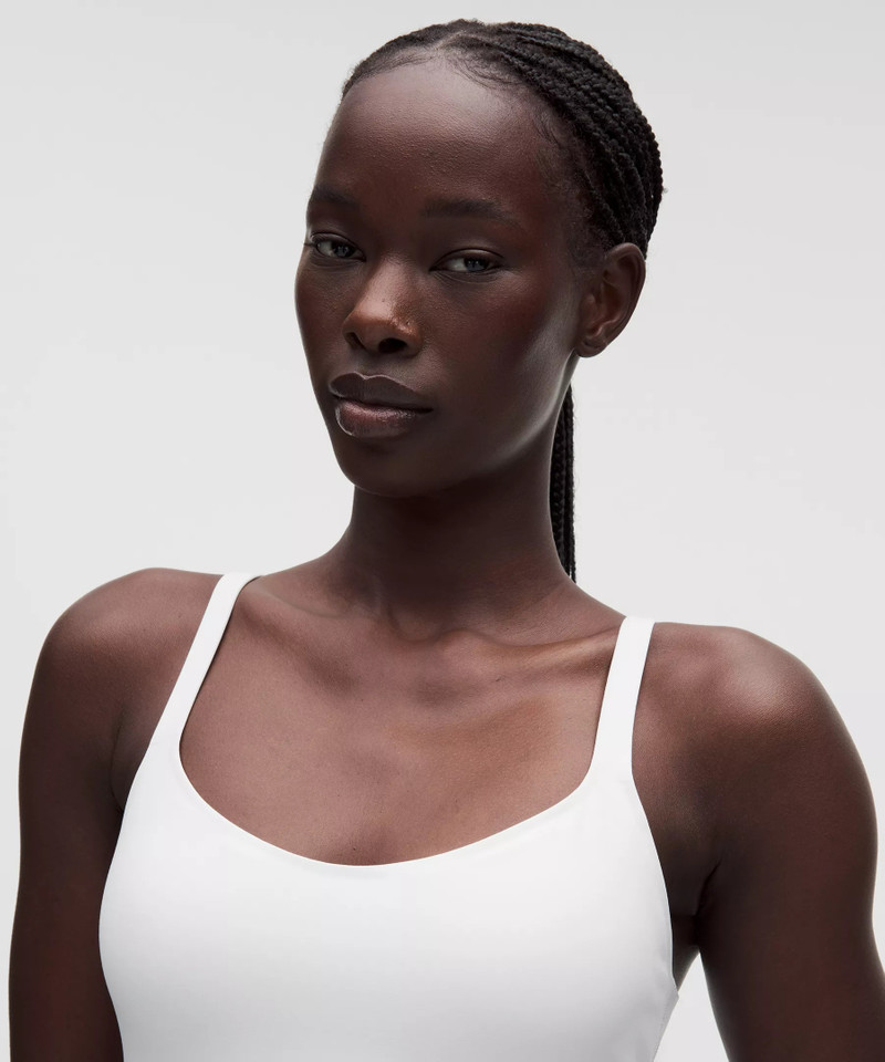 lululemon LightLift Open-Back Bra *Light Support, B/C Cup 4