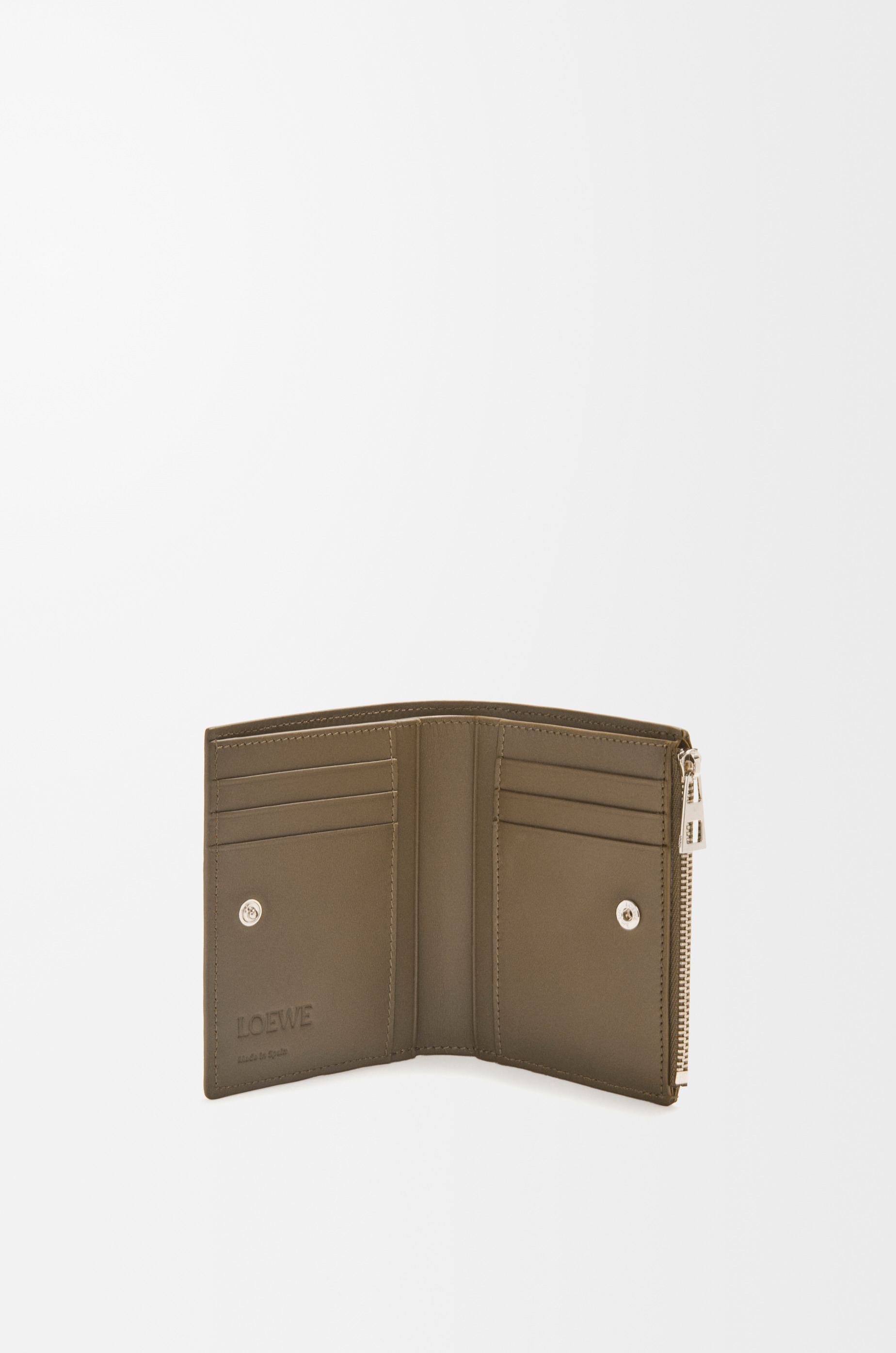 Slim compact wallet in shiny calfskin - 2
