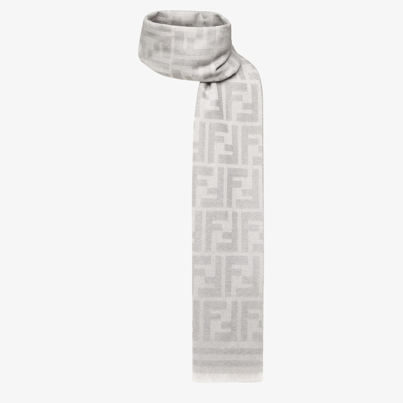 FENDI Scarf outlook
